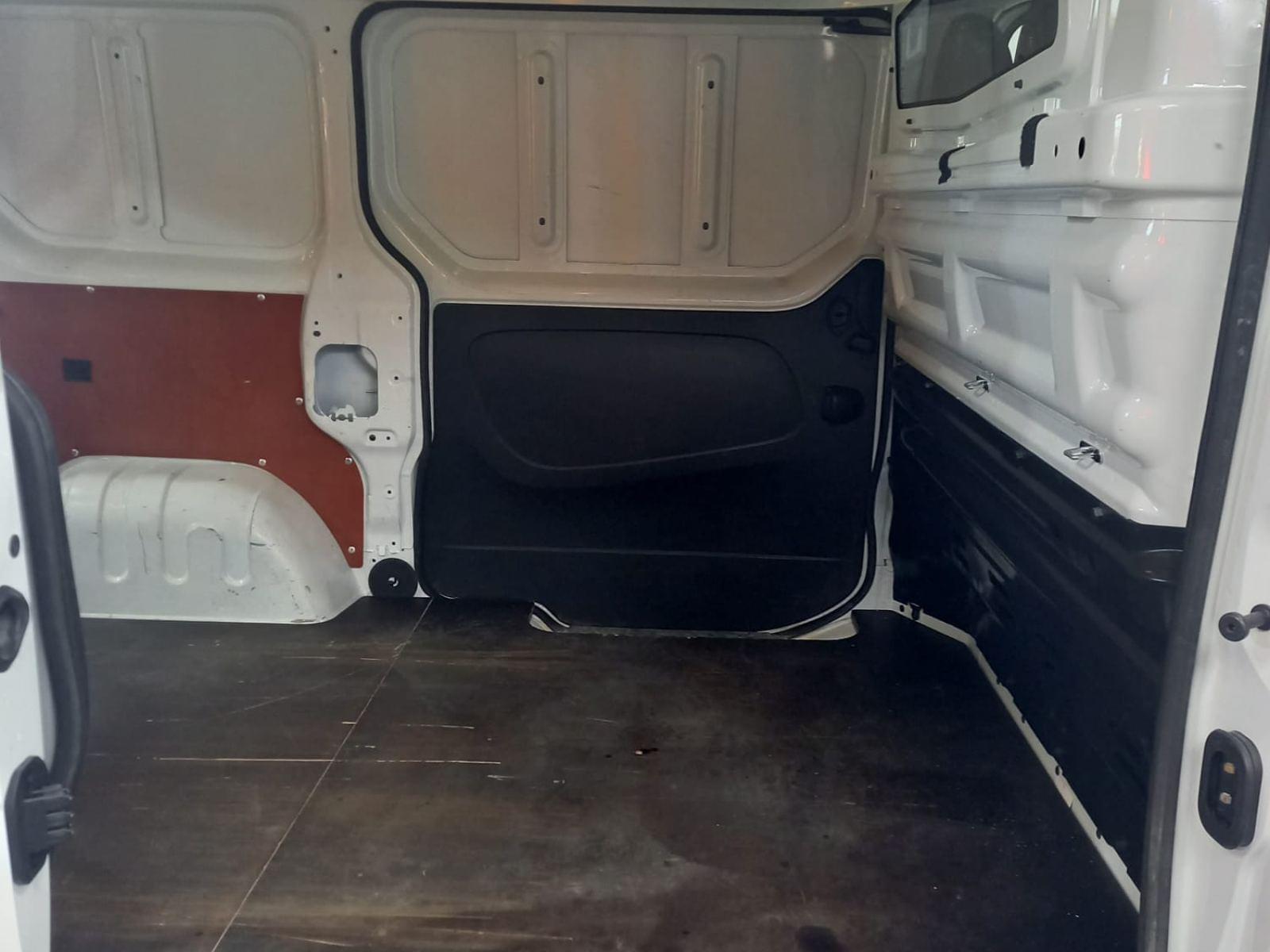 OPEL VIVARO 2700 1.6 CDTi L1H1 Edition (EU6) 21 