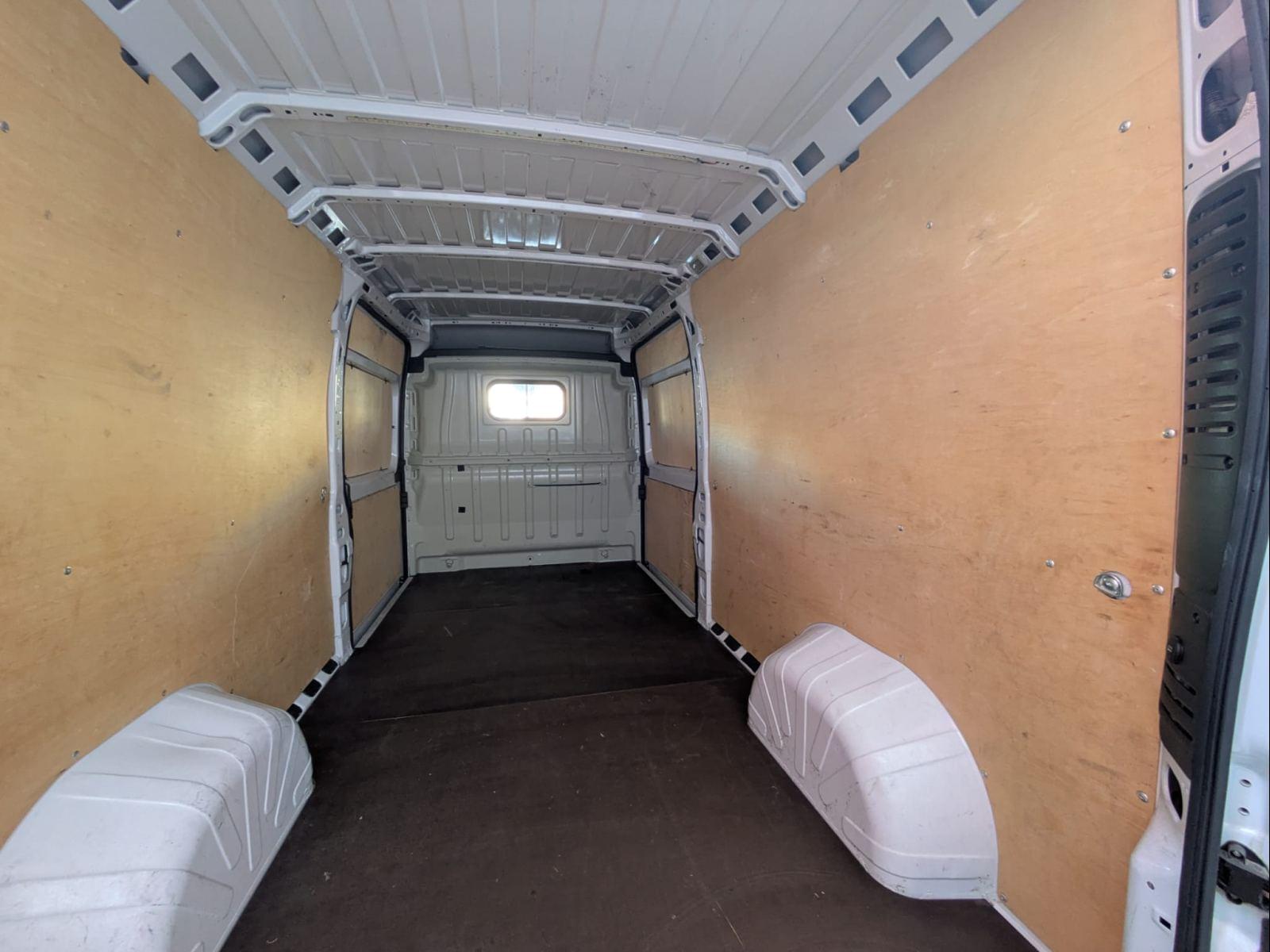 FIAT DUCATO 35 FURGÓN 2.0 Mjet L3H2 (EU6) 28