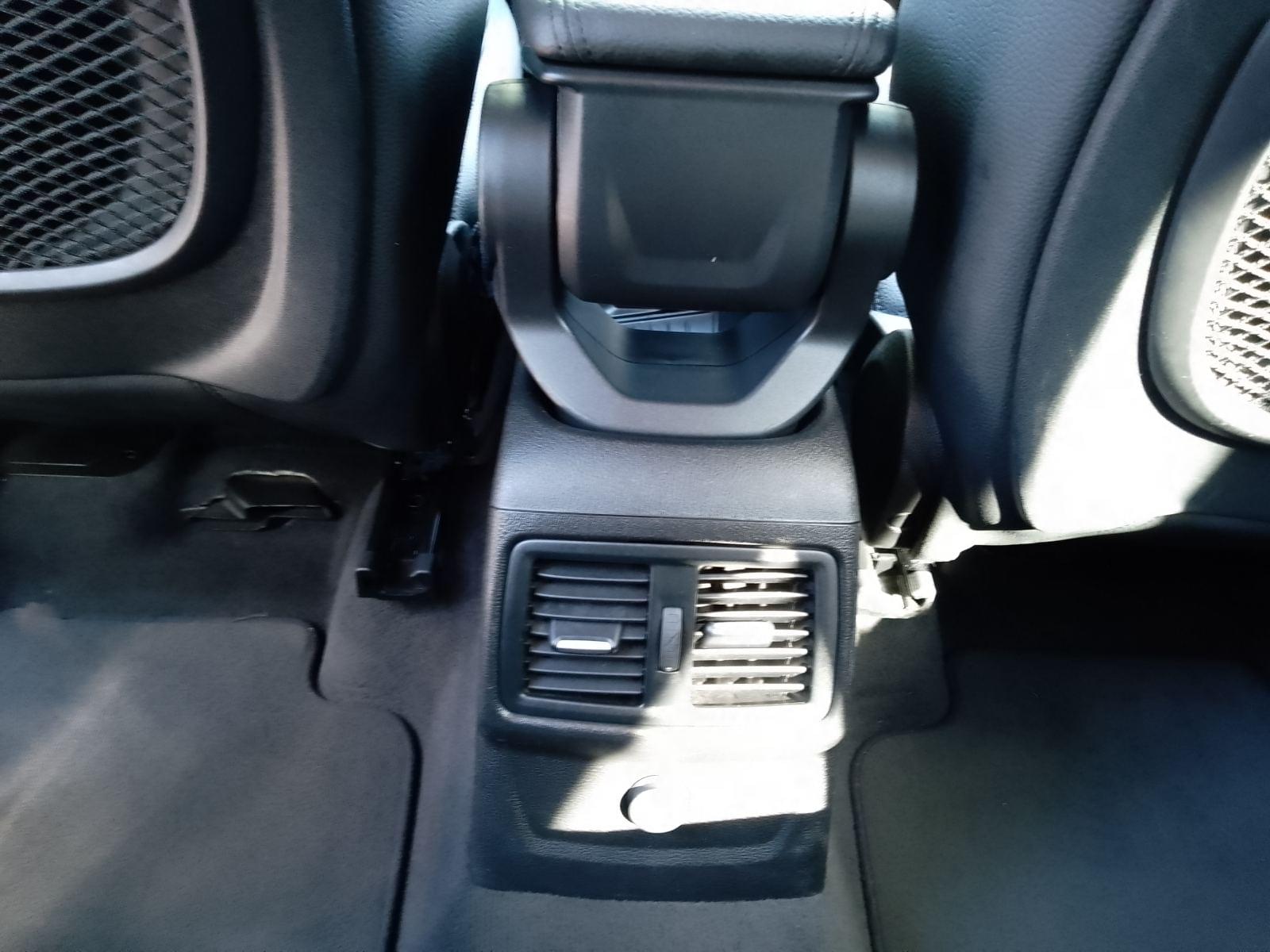 BMW X1 2.0 d sDrive18 AdBlue Business Model 33 