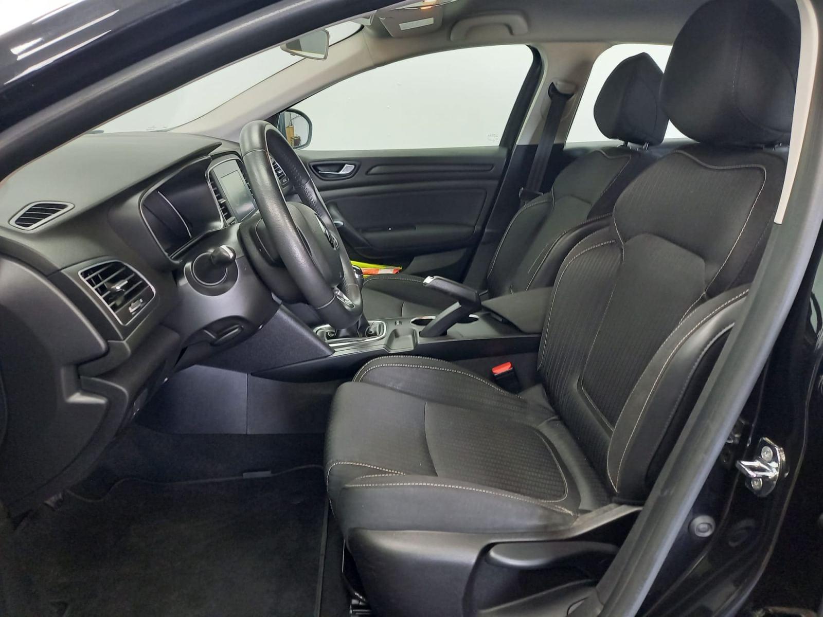 RENAULT MéGANE GRAND TOUR 1.5 BLUE DCI CORPORATE EDITIO 8