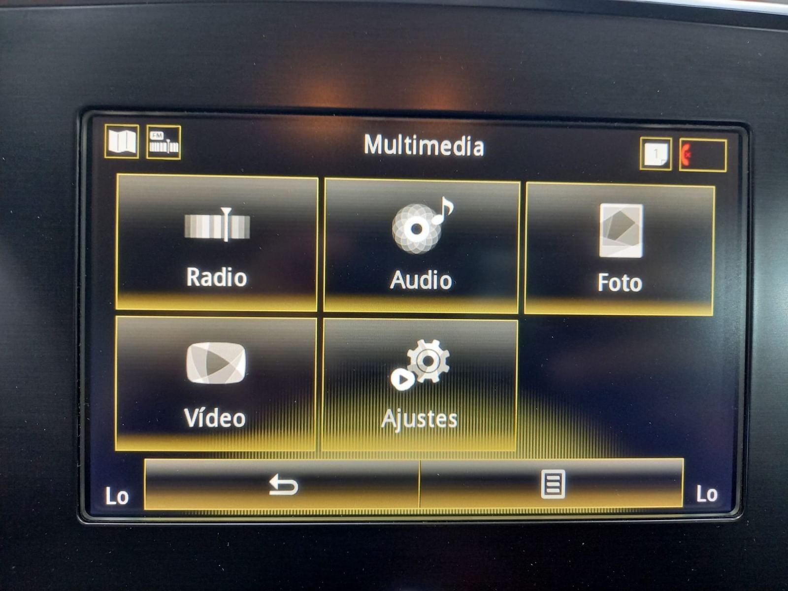 RENAULT MéGANE GRAND TOUR 1.5 BLUE DCI CORPORATE EDITIO 23