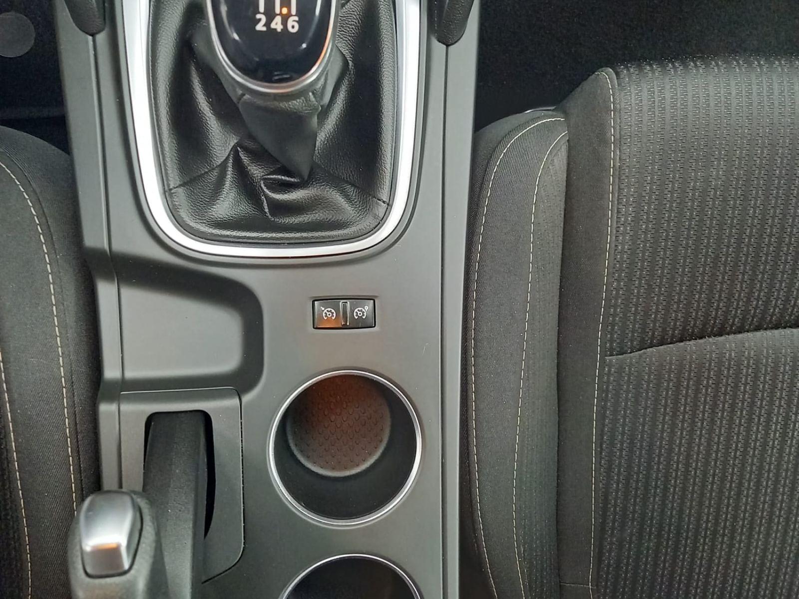 RENAULT MéGANE GRAND TOUR 1.5 BLUE DCI CORPORATE EDITIO 32