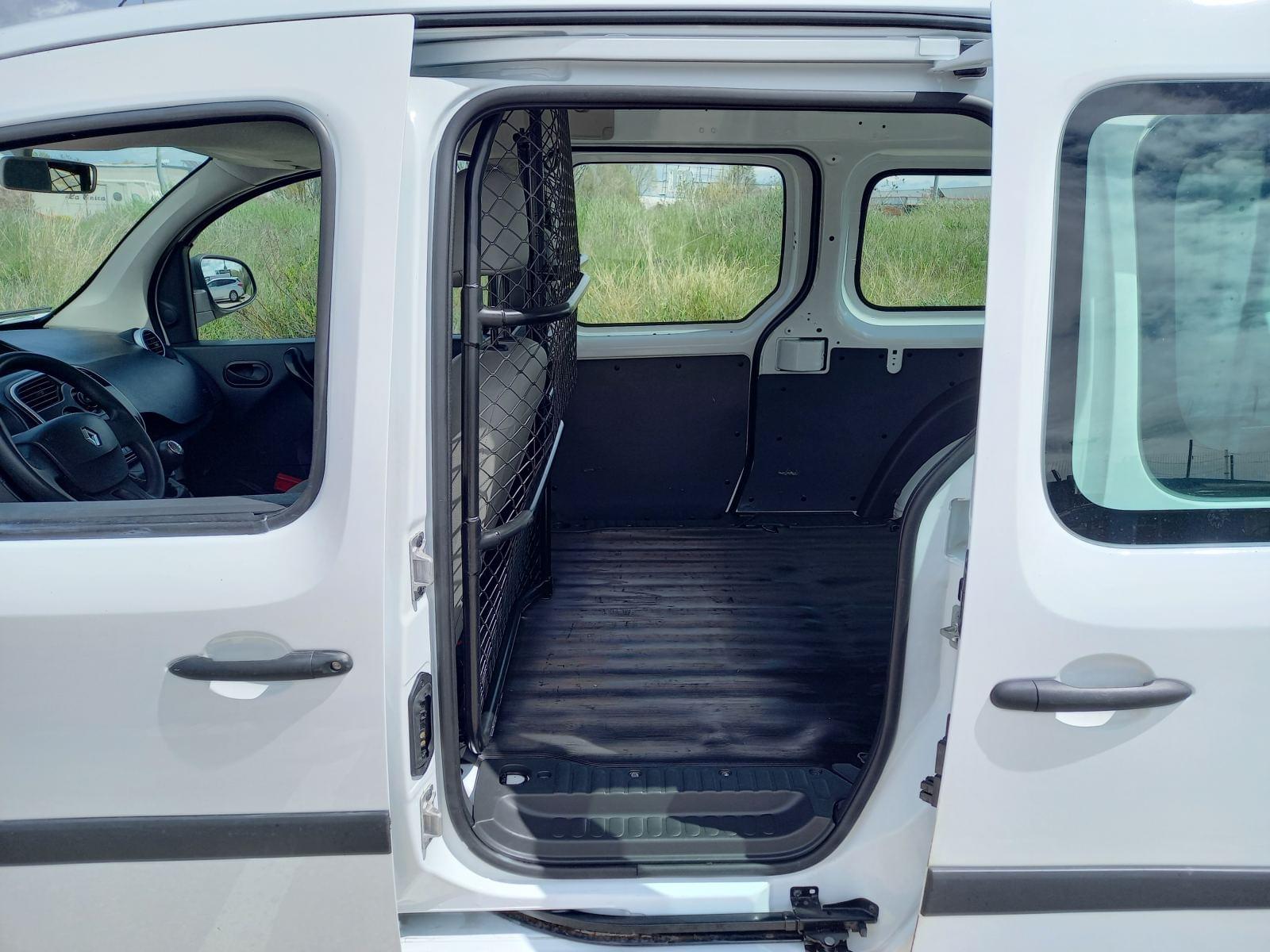 RENAULT KANGOO FURGON EXPRESS MAXI 1.5 Blue 95CV Grand Confort 21 