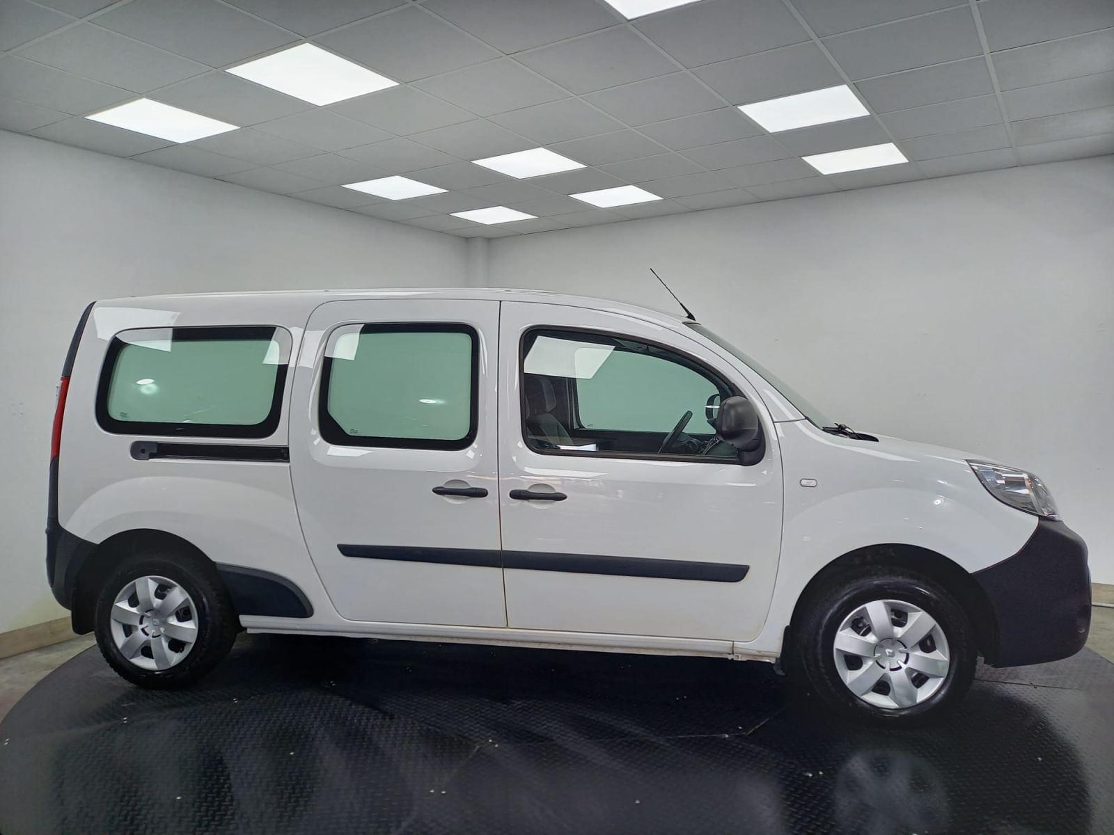 RENAULT KANGOO FURGON MAXI EXPRESS MAXI 1.5 Blue 95CV Grand Confort 3 