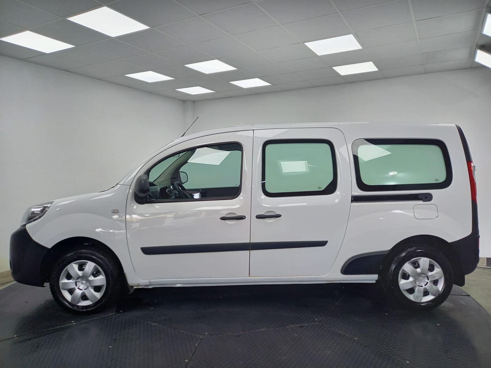 RENAULT KANGOO FURGON MAXI EXPRESS MAXI 1.5 Blue 95CV Grand Confort 7 