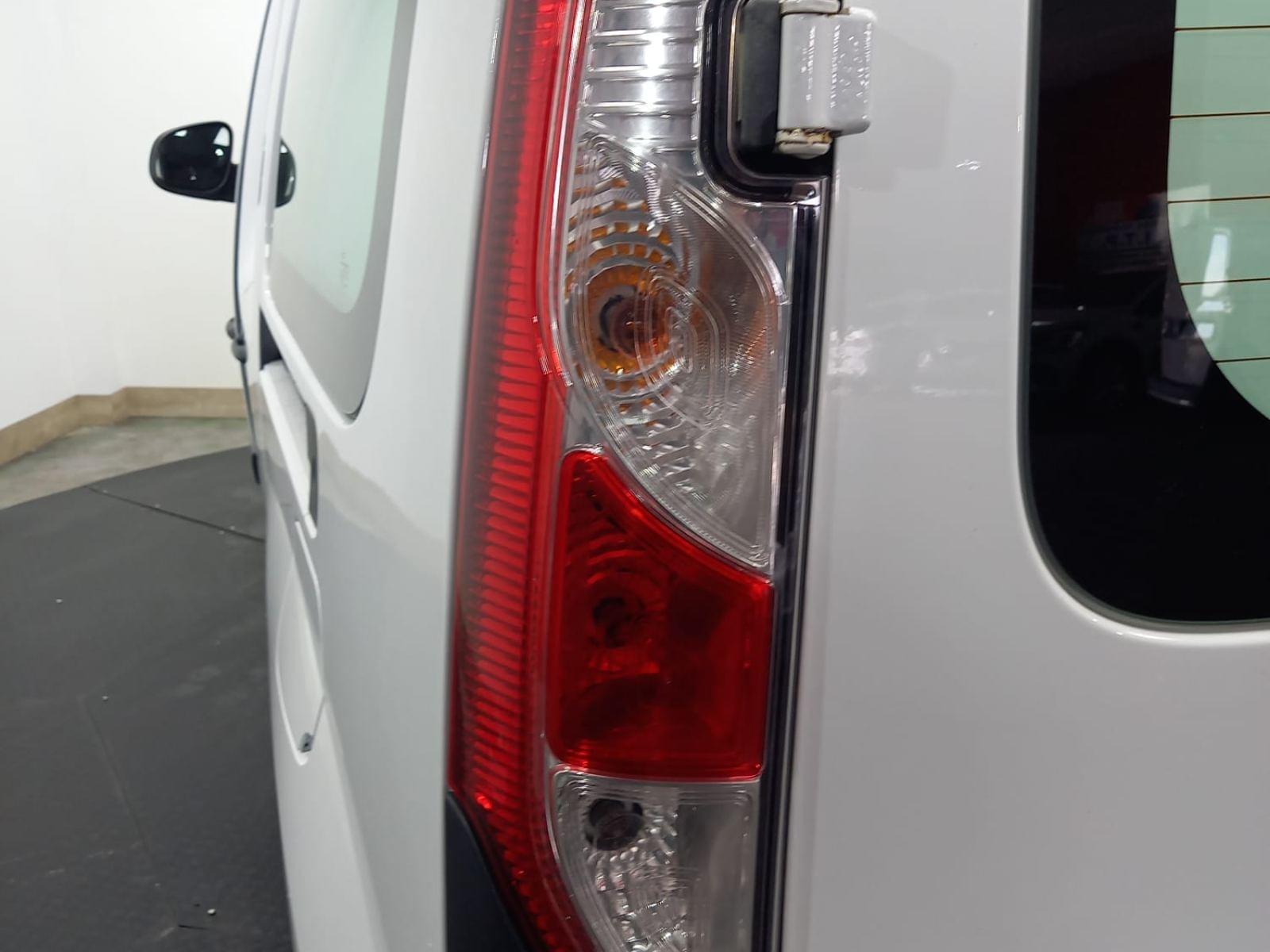 RENAULT KANGOO FURGON MAXI EXPRESS MAXI 1.5 Blue 95CV Grand Confort 21 
