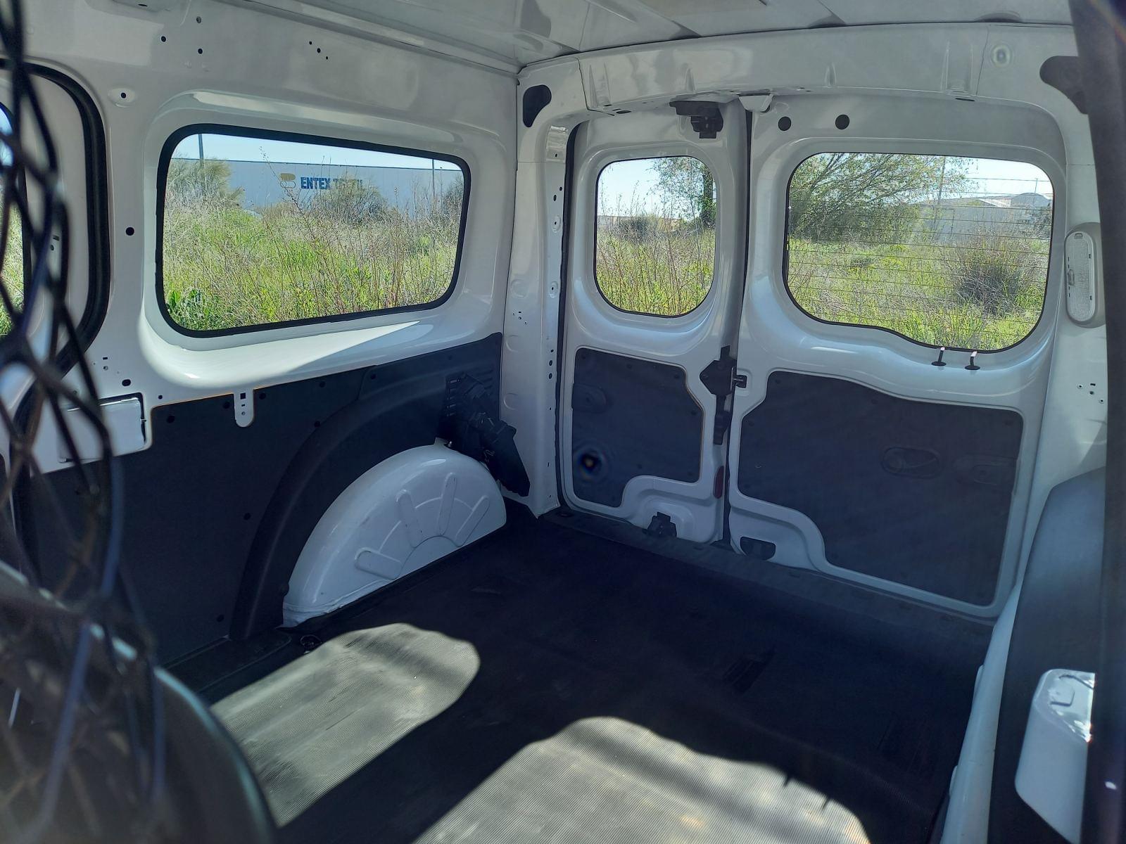 RENAULT KANGOO FURGON EXPRESS MAXI 1.5 Blue 95CV Grand Confort 25 