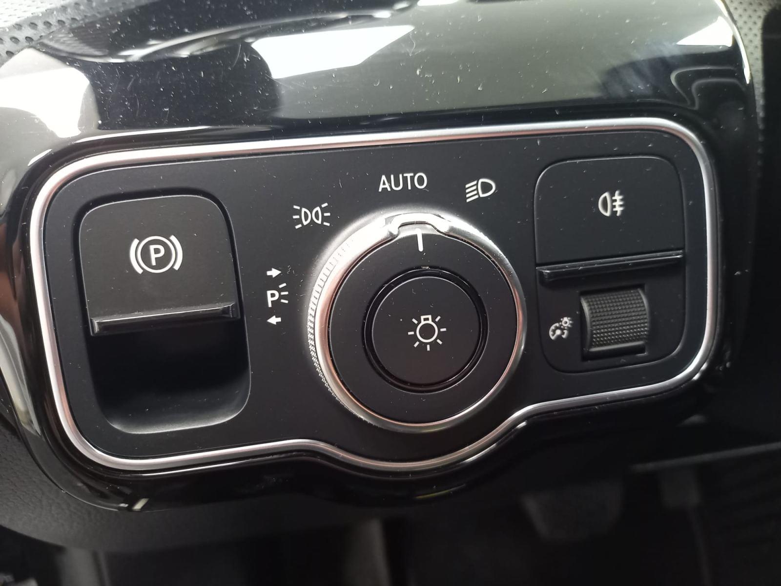 MERCEDES CLASE A A 250 E PHEV BUSINESS SOLUTION 16