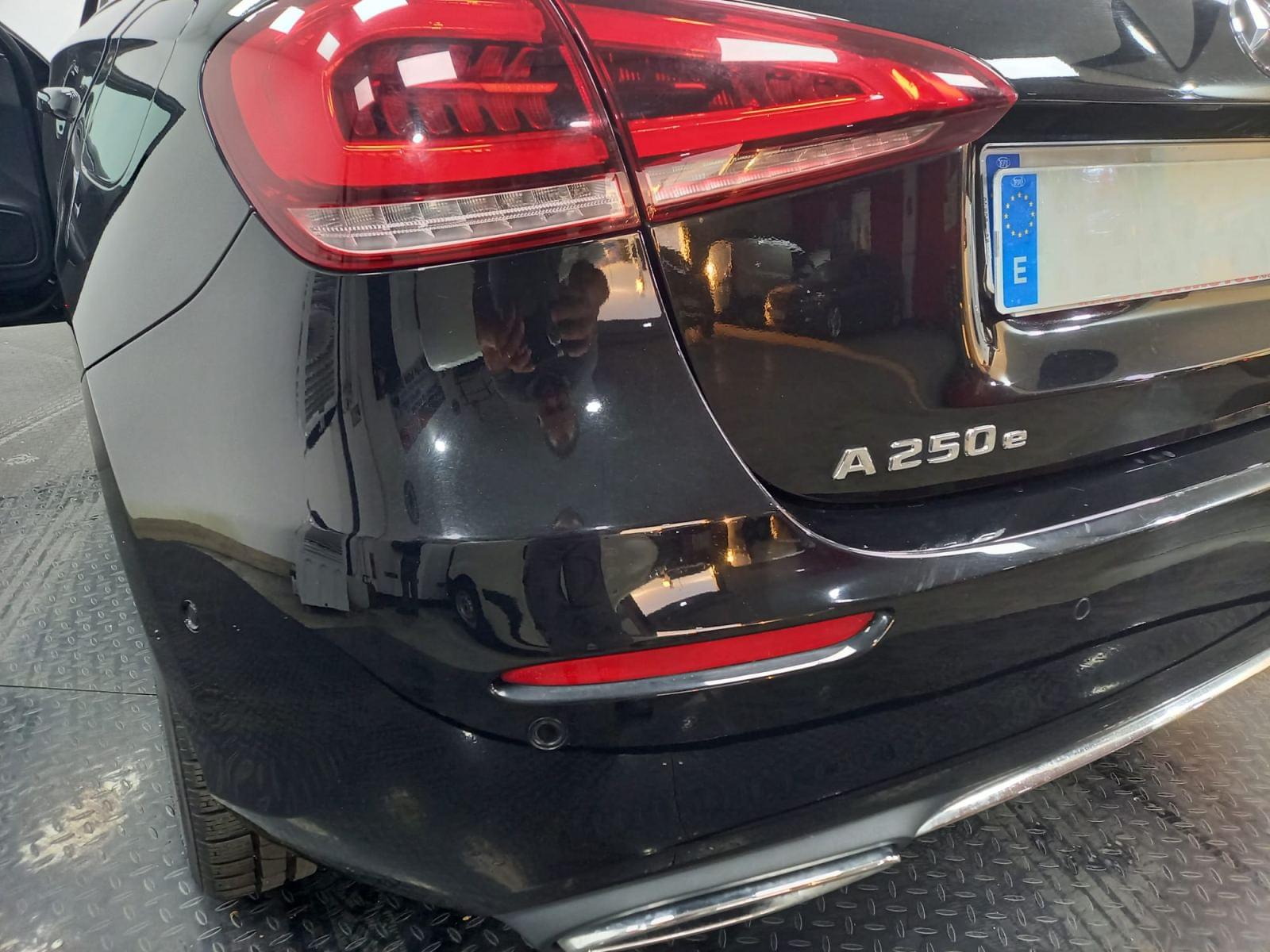 MERCEDES CLASE A A 250 E PHEV BUSINESS SOLUTION 23