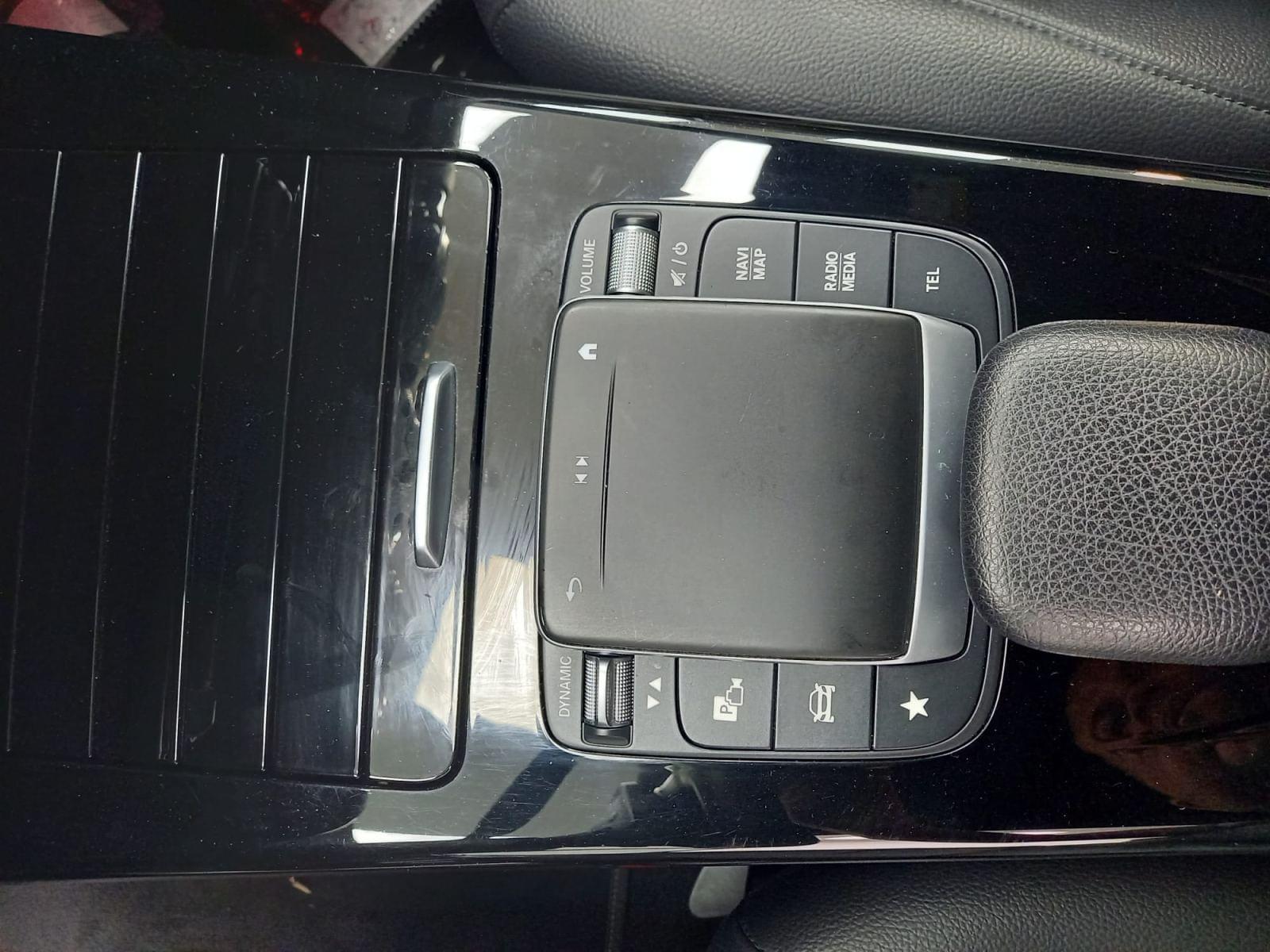 MERCEDES CLASE A A 250 E PHEV BUSINESS SOLUTION 32