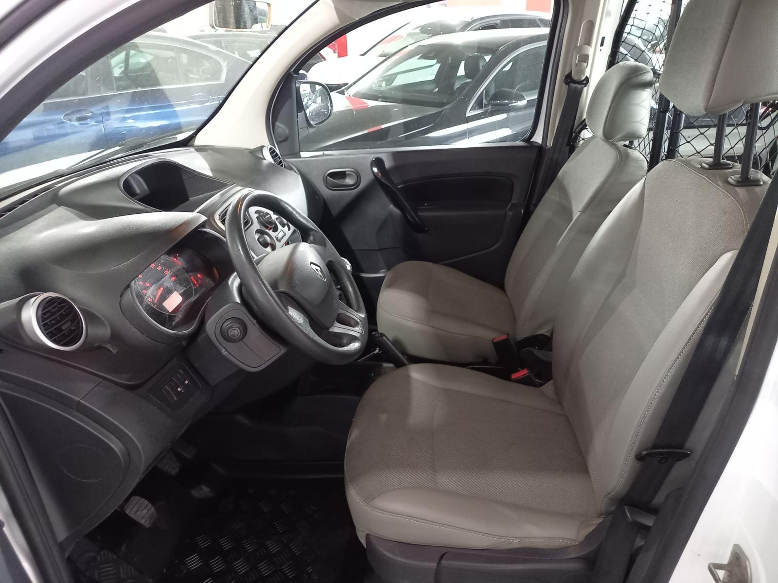 RENAULT KANGOO FURGON EXPRESS MAXI 1.5 Blue d Grand Confort 8 