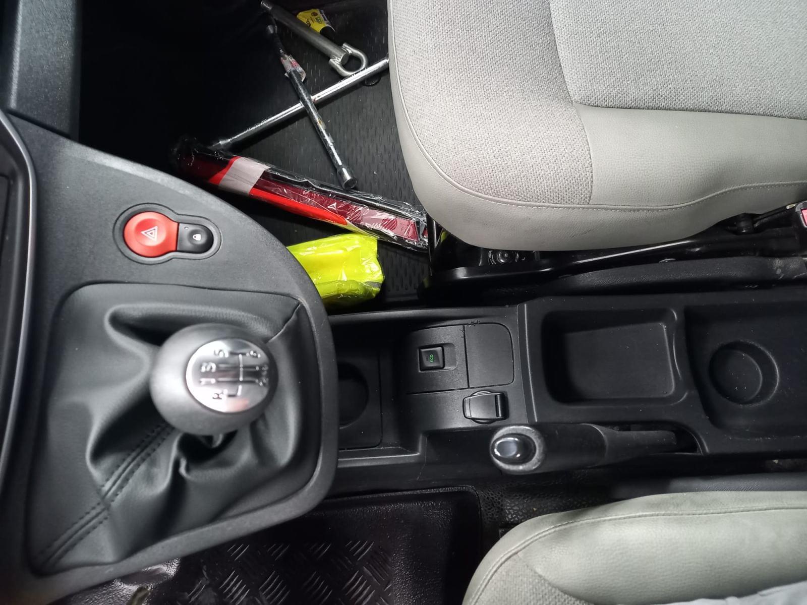 RENAULT KANGOO FURGON MAXI EXPRESS MAXI 1.5 Blue d Grand Confort 13 