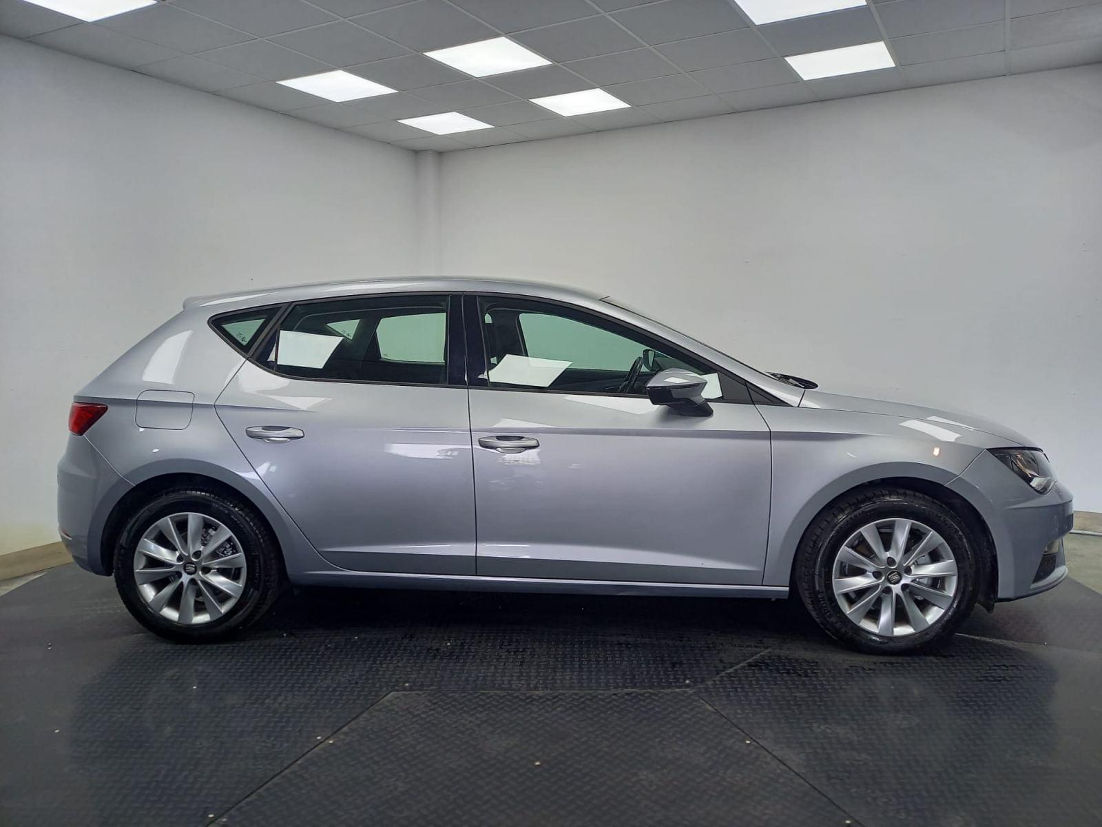 SEAT LEON 1.4 TGI GNC DSG-7 St&Sp Style 7
