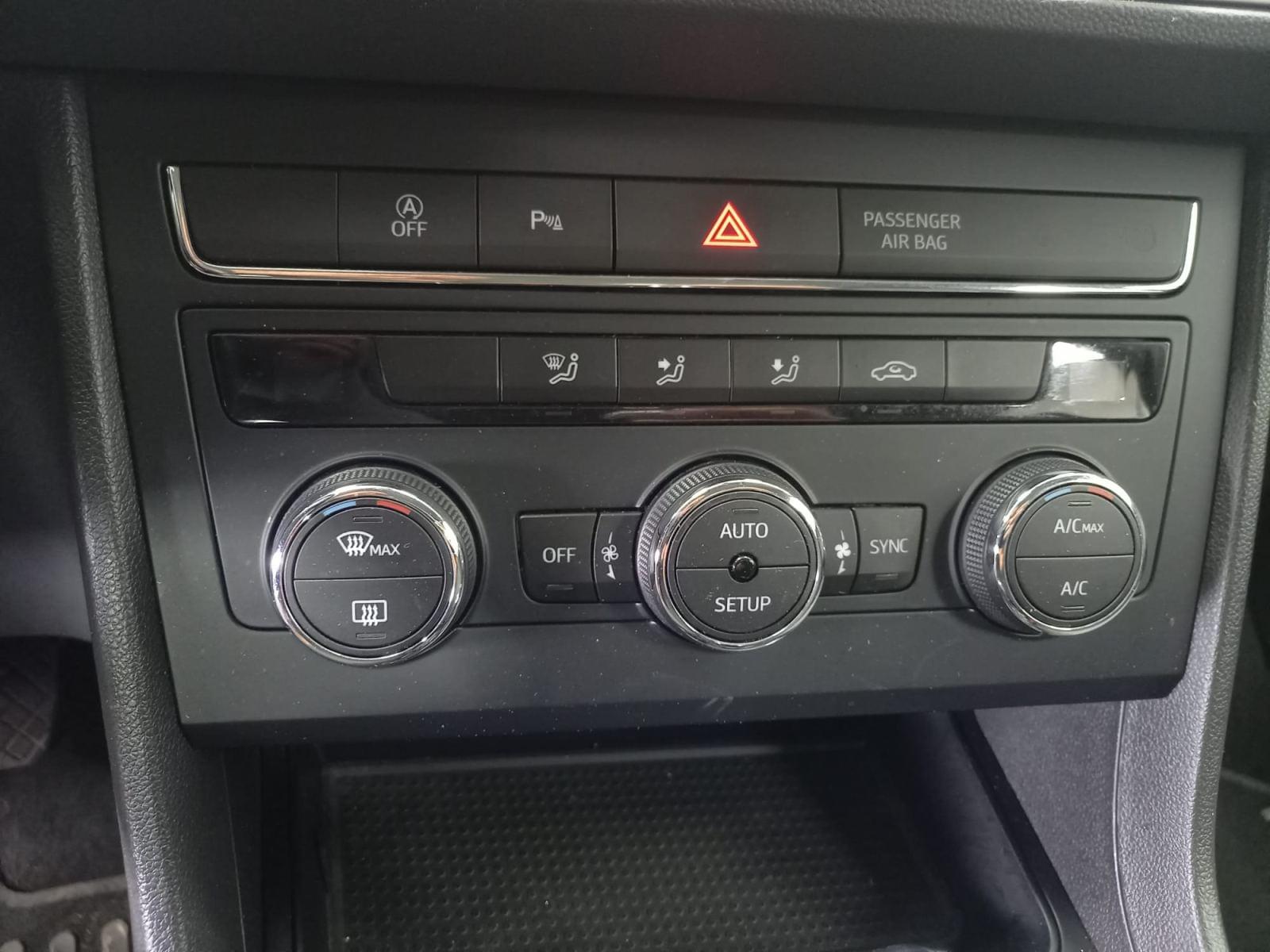 SEAT LEON 1.4 TGI GNC DSG-7 St&Sp Style 24