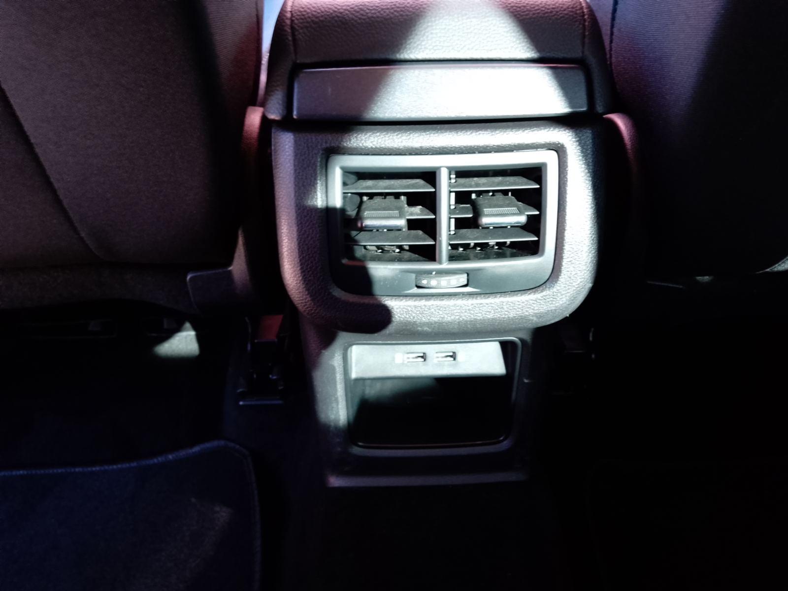 SEAT ATECA STYLE 1.6 TDI 115CV MT6 E6DT 29 