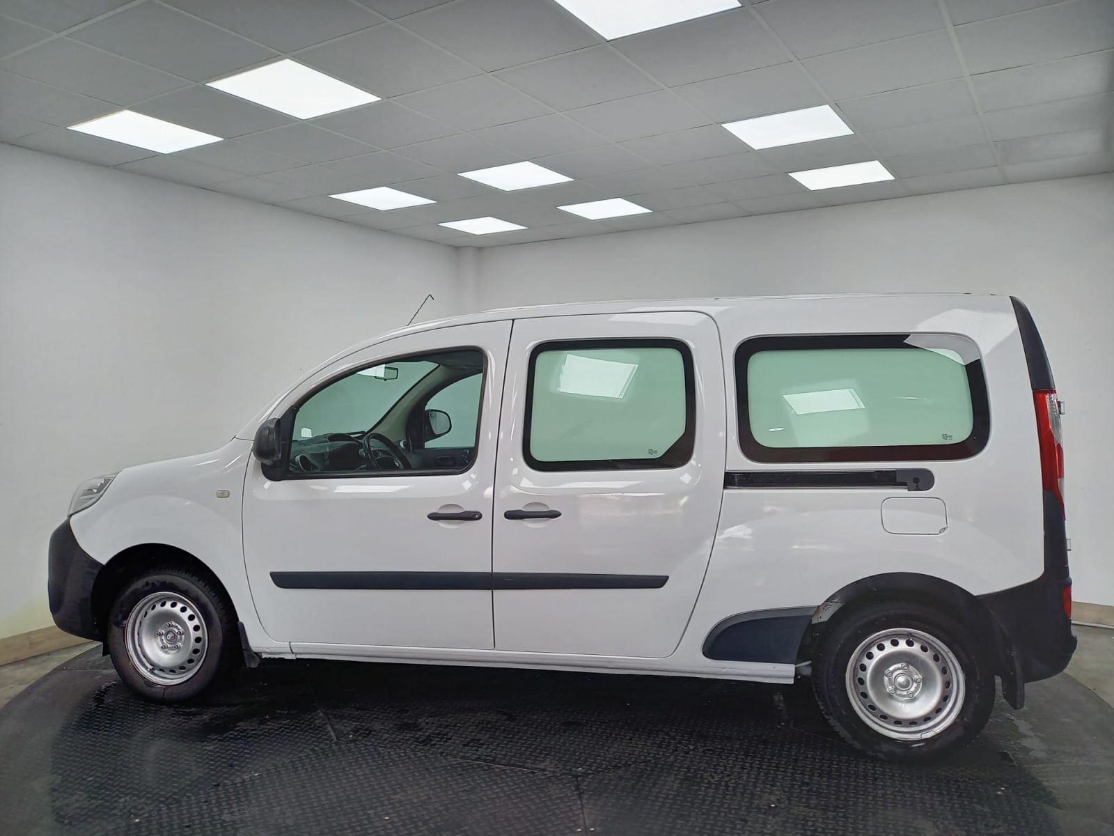 RENAULT KANGOO FURGON MAXI EXPRESS MAXI 1.5 Blue d Grand Confort 3 
