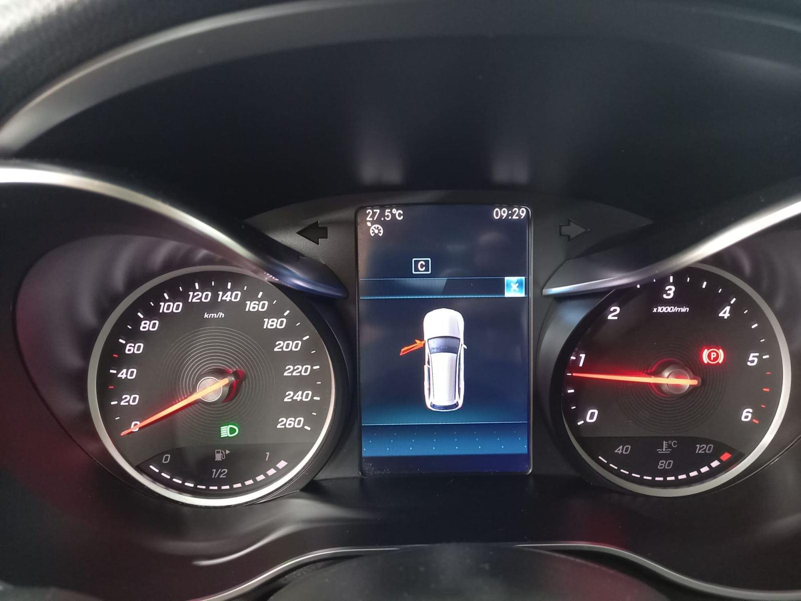 MERCEDES CLASE C 200 D BUSINESS SOLUTION AVANTGARDE 10 