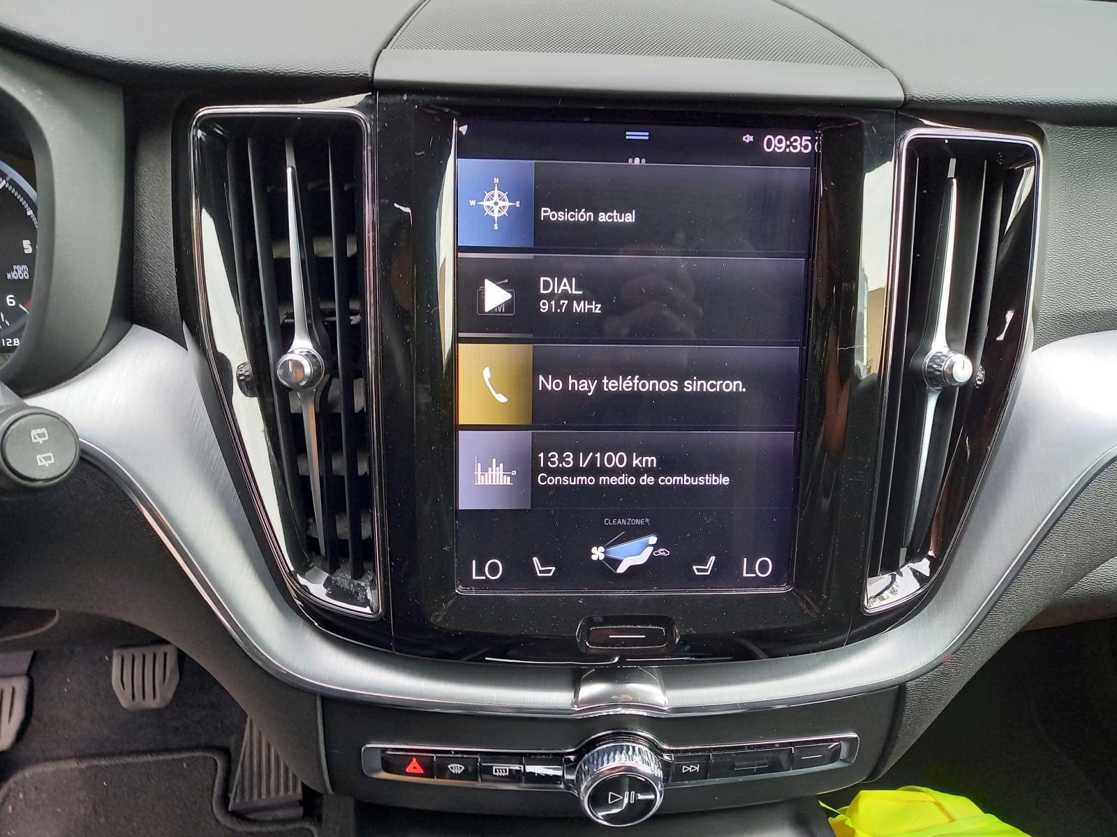 VOLVO XC60 2.0 D3 MOMENTUM ADBLUE (EU6D-T) 21 