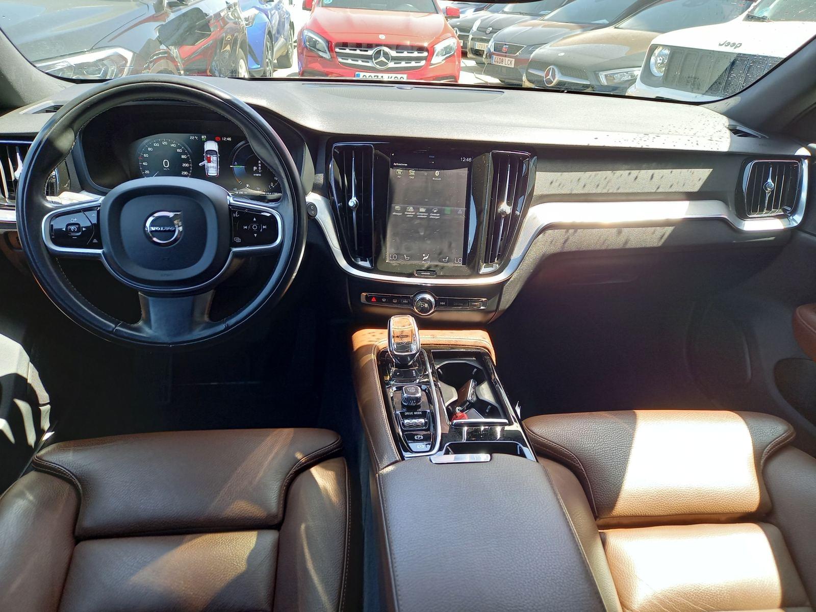 VOLVO V60 2.0 T8 AWD PHEV INSCRIPTION GE 29 