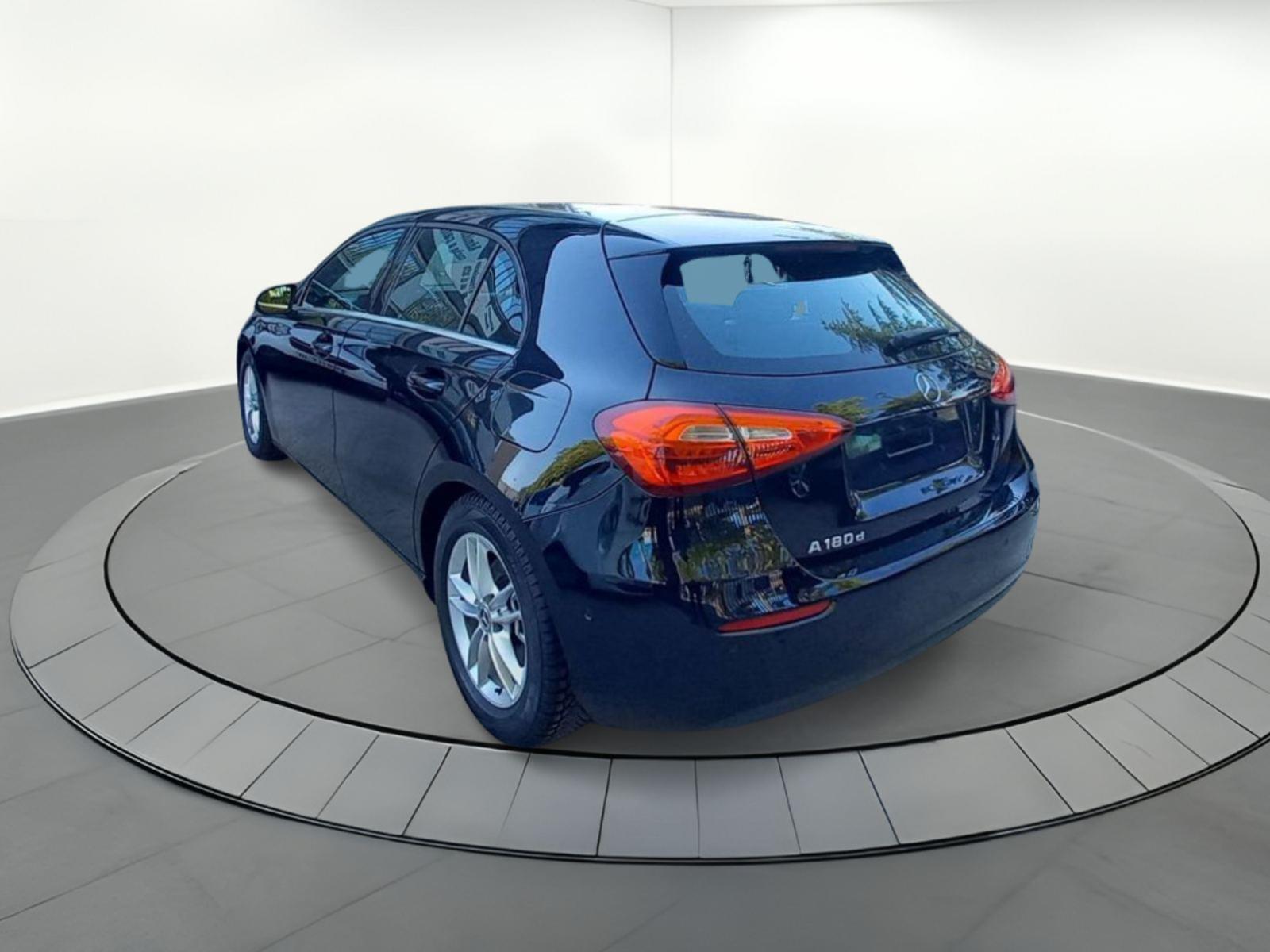 MERCEDES CLASE A 180 D BUSINESS SOLUTION AUT 6 