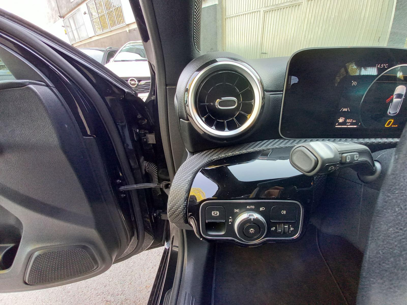 MERCEDES CLASE A 180 D BUSINESS SOLUTION AUT 13 