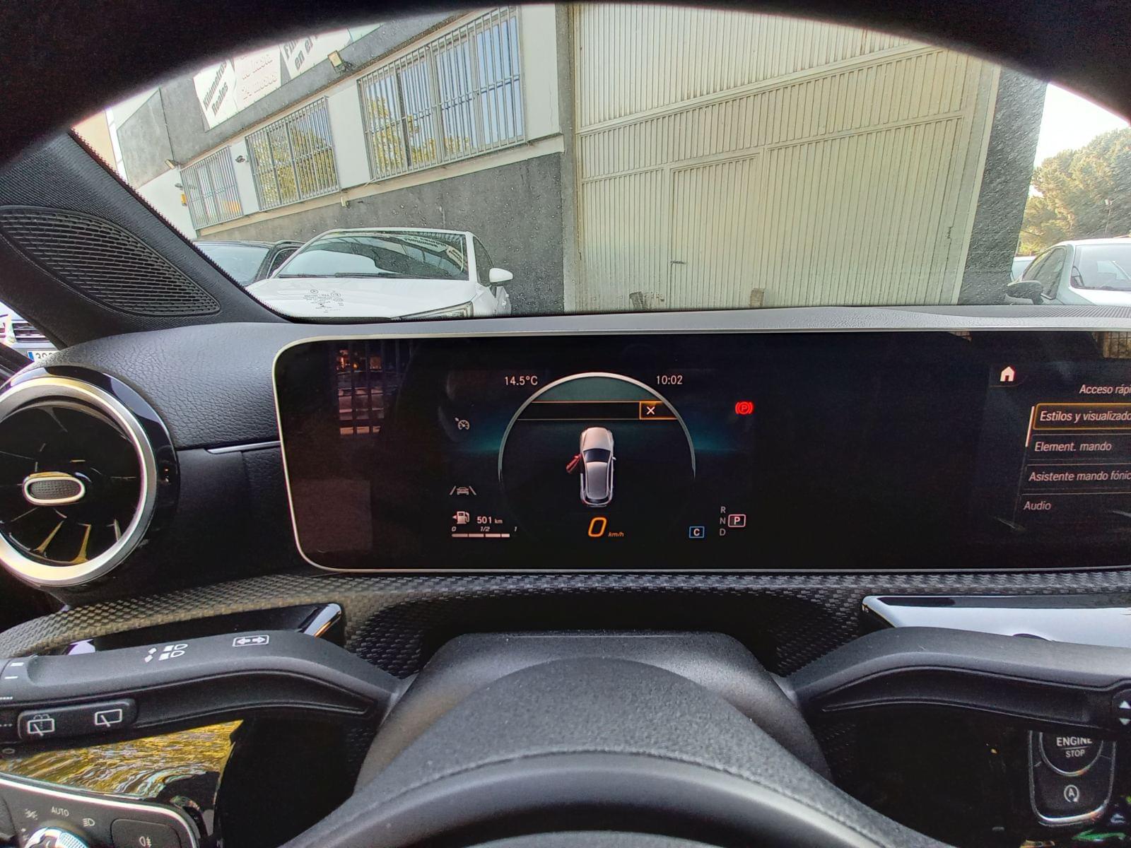 MERCEDES CLASE A 180 D BUSINESS SOLUTION AUT 21 