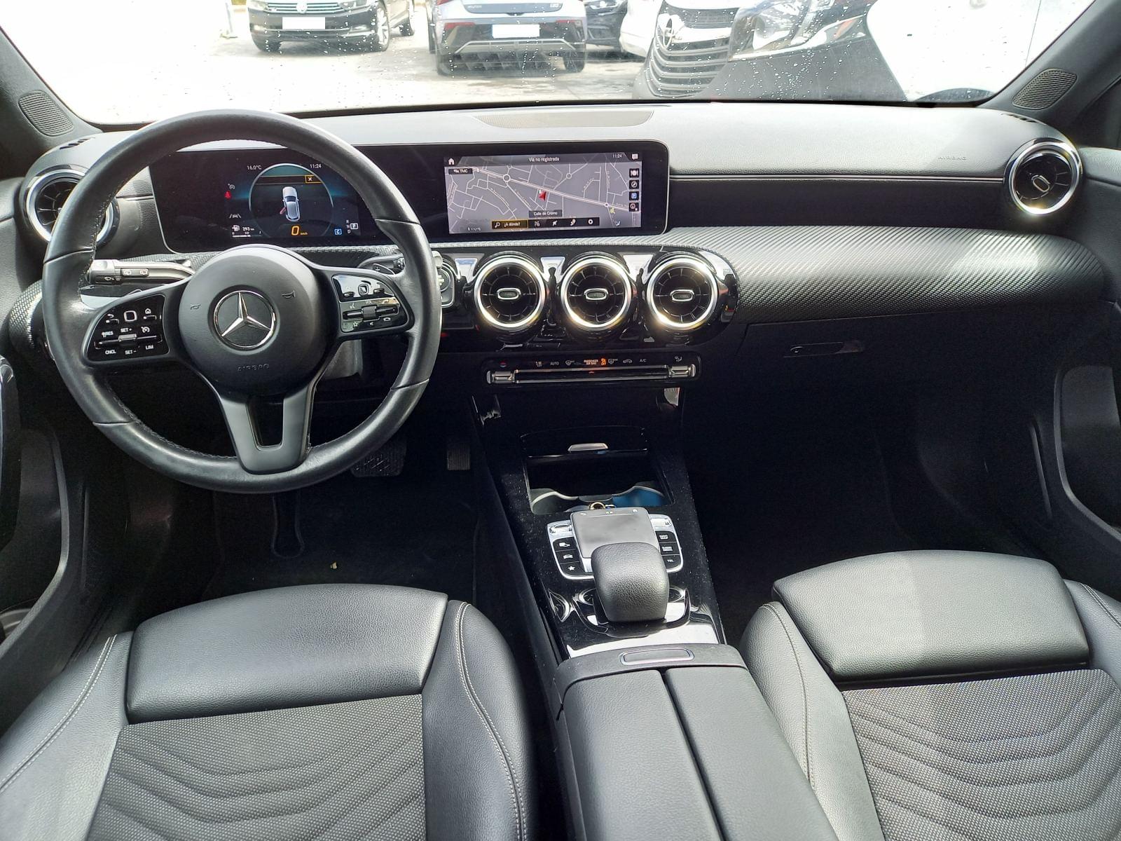 MERCEDES CLASE A 180 D BUSINESS SOLUTION AUT 25 