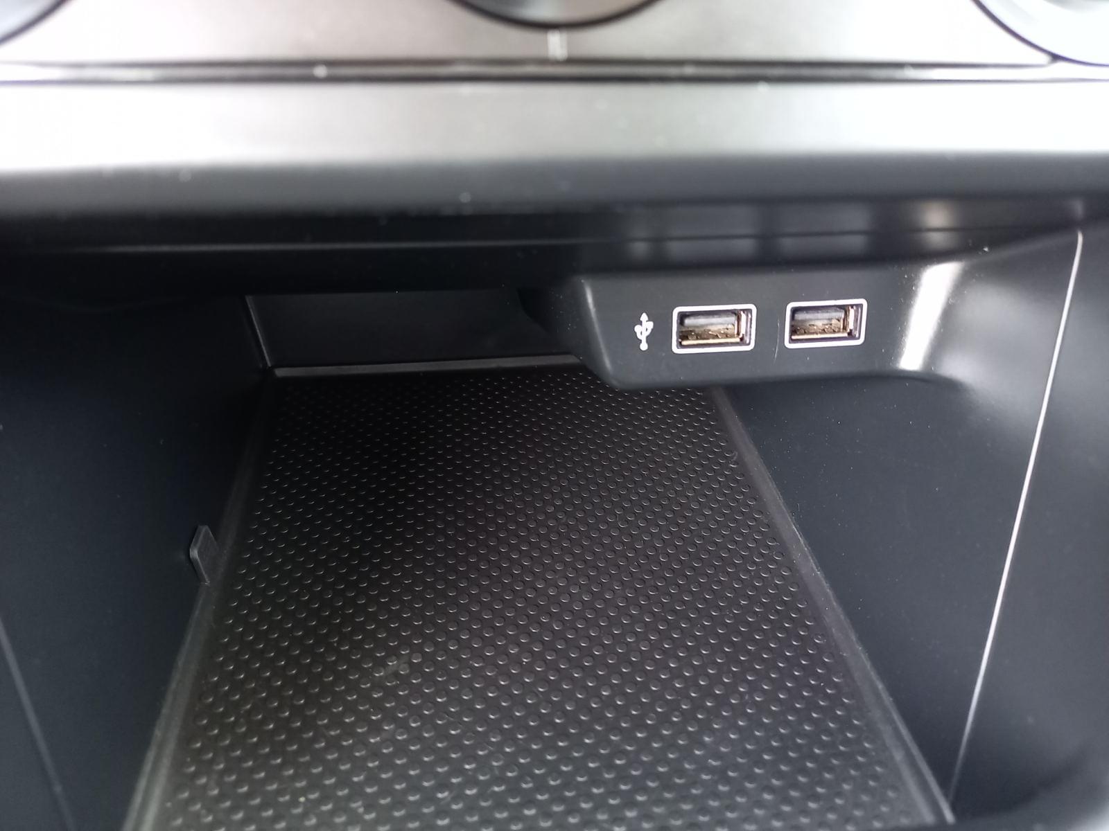 VOLKSWAGEN POLO ADVANCE 1.6 TDI 70KW (95CV) 22 
