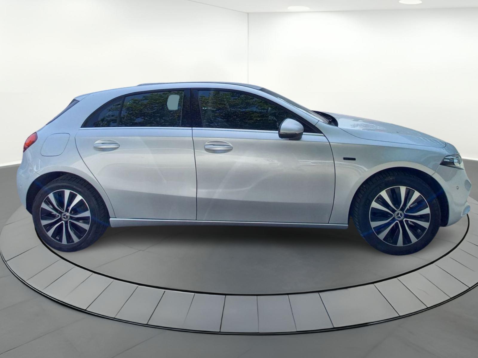 MERCEDES CLASE A 250 E PHEV AUT 7 