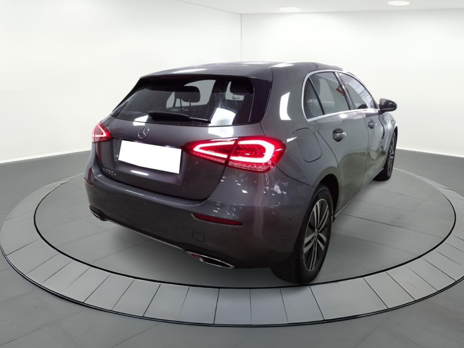 MERCEDES CLASE A A 250 E PHEV BUSINESS SOLUTION 4 