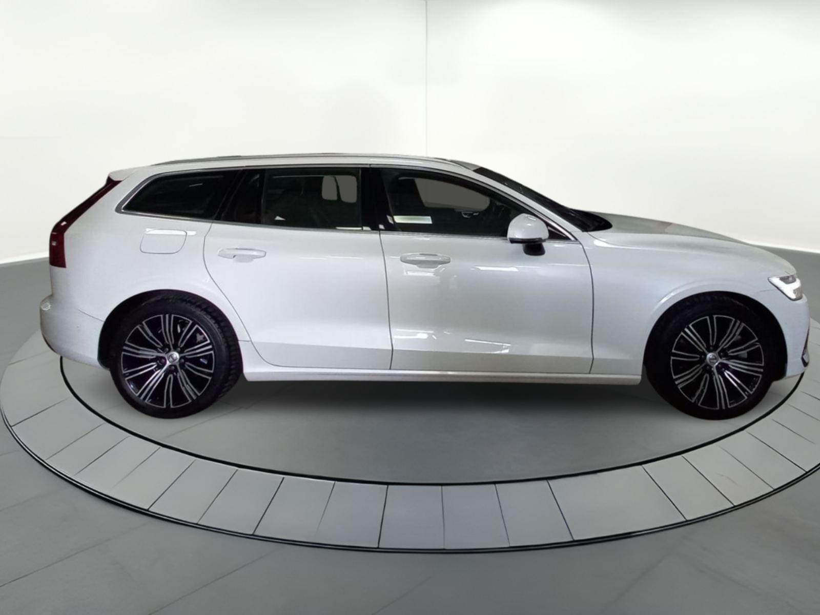 VOLVO V60 2.0 T8 AWD PHEV INSCRIPTION GE 5 