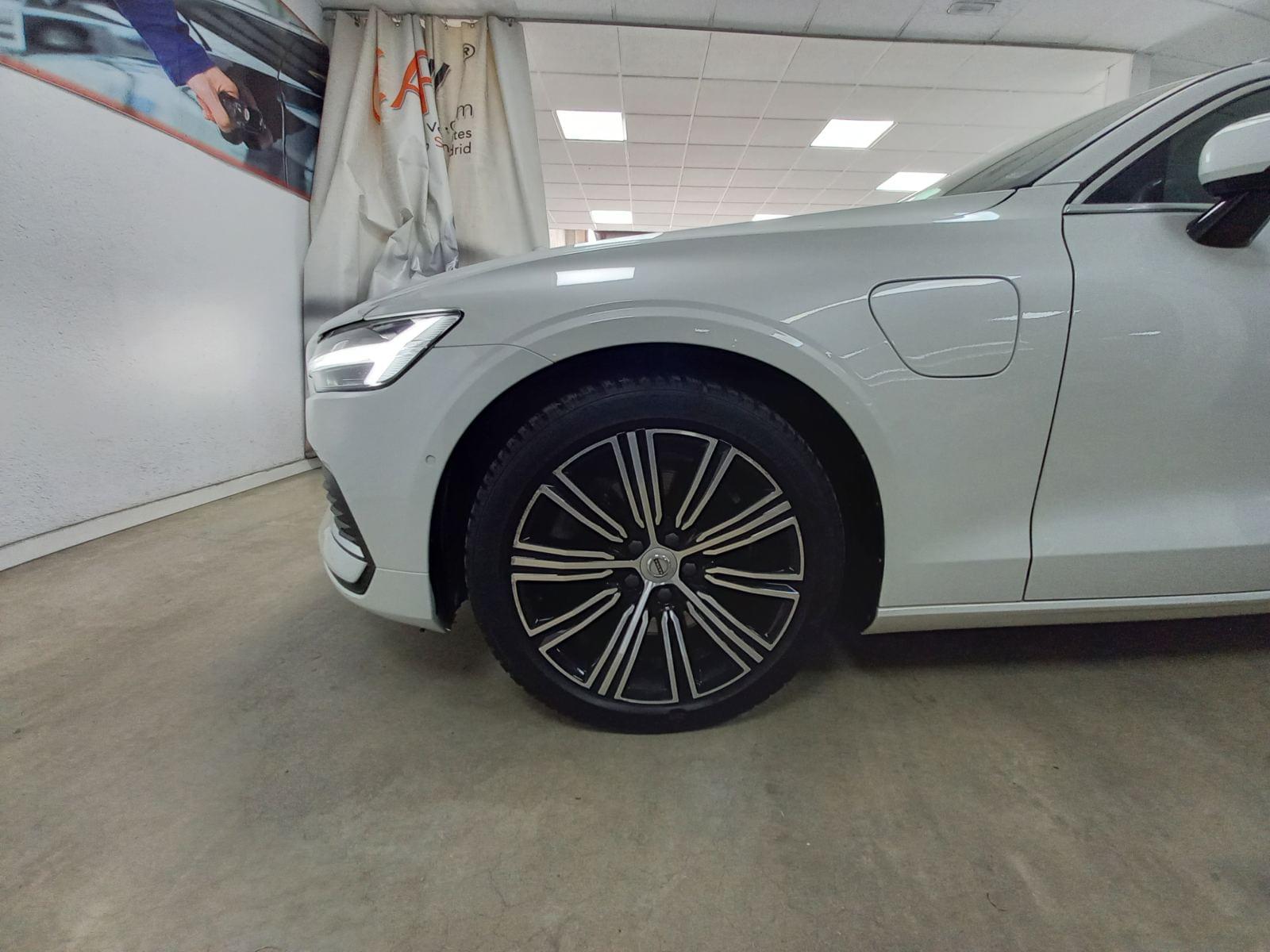 VOLVO V60 2.0 T8 AWD PHEV INSCRIPTION GE 7 