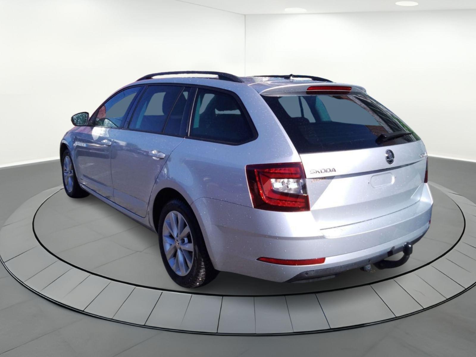 SKODA OCTAVIA COMBI 1.0 TSI AMBITION DSG AUT 6 