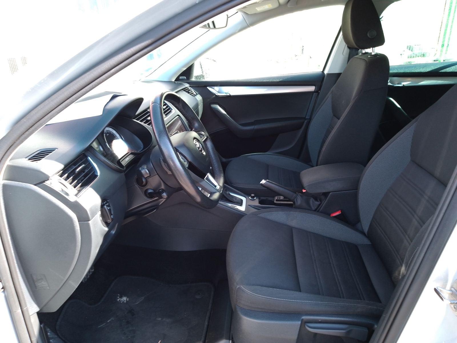 SKODA OCTAVIA COMBI 1.0 TSI AMBITION DSG AUT 10 