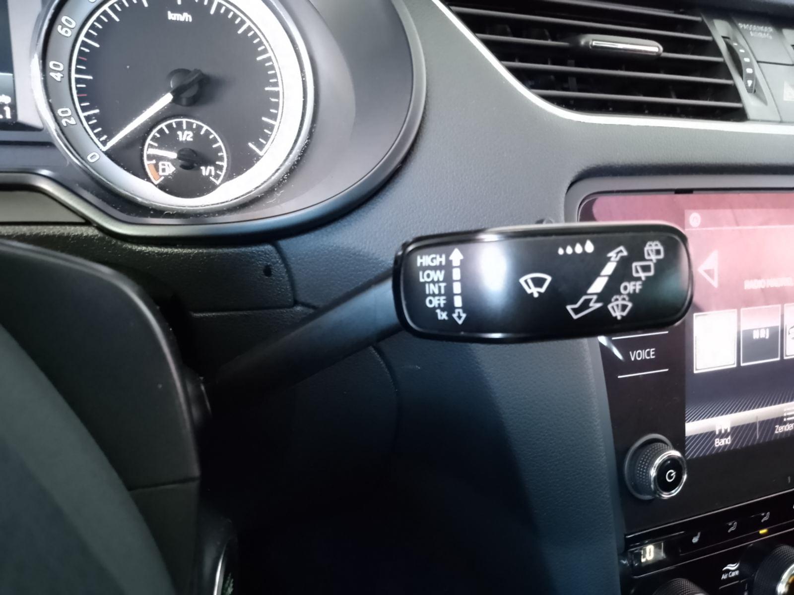 SKODA OCTAVIA COMBI 1.0 TSI AMBITION DSG AUT 16 