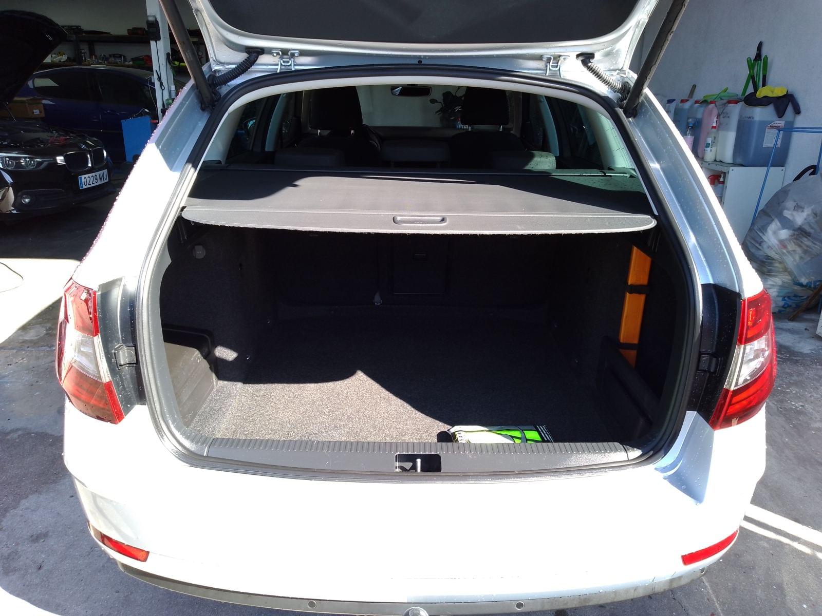 SKODA OCTAVIA COMBI 1.0 TSI AMBITION DSG AUT 23 
