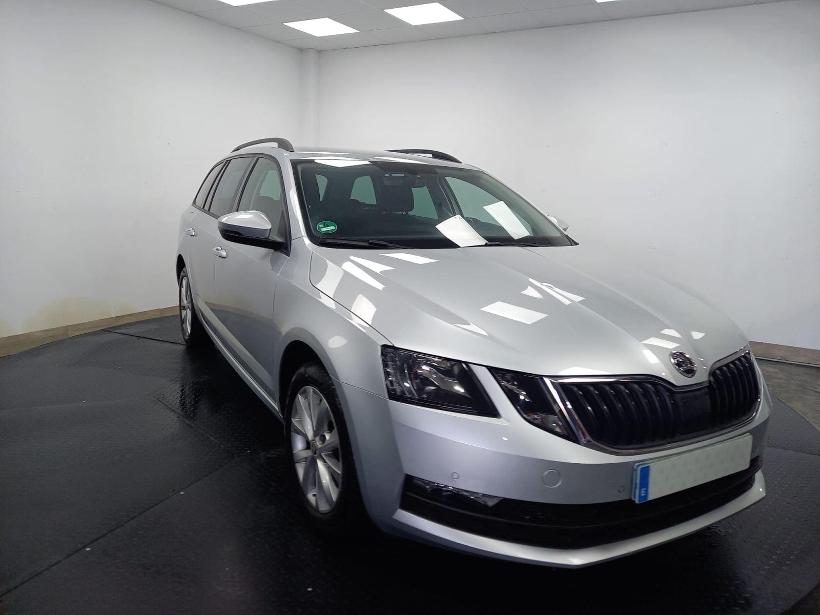 SKODA OCTAVIA COMBI 1.0 TSI AMBITION DSG AUT 2 