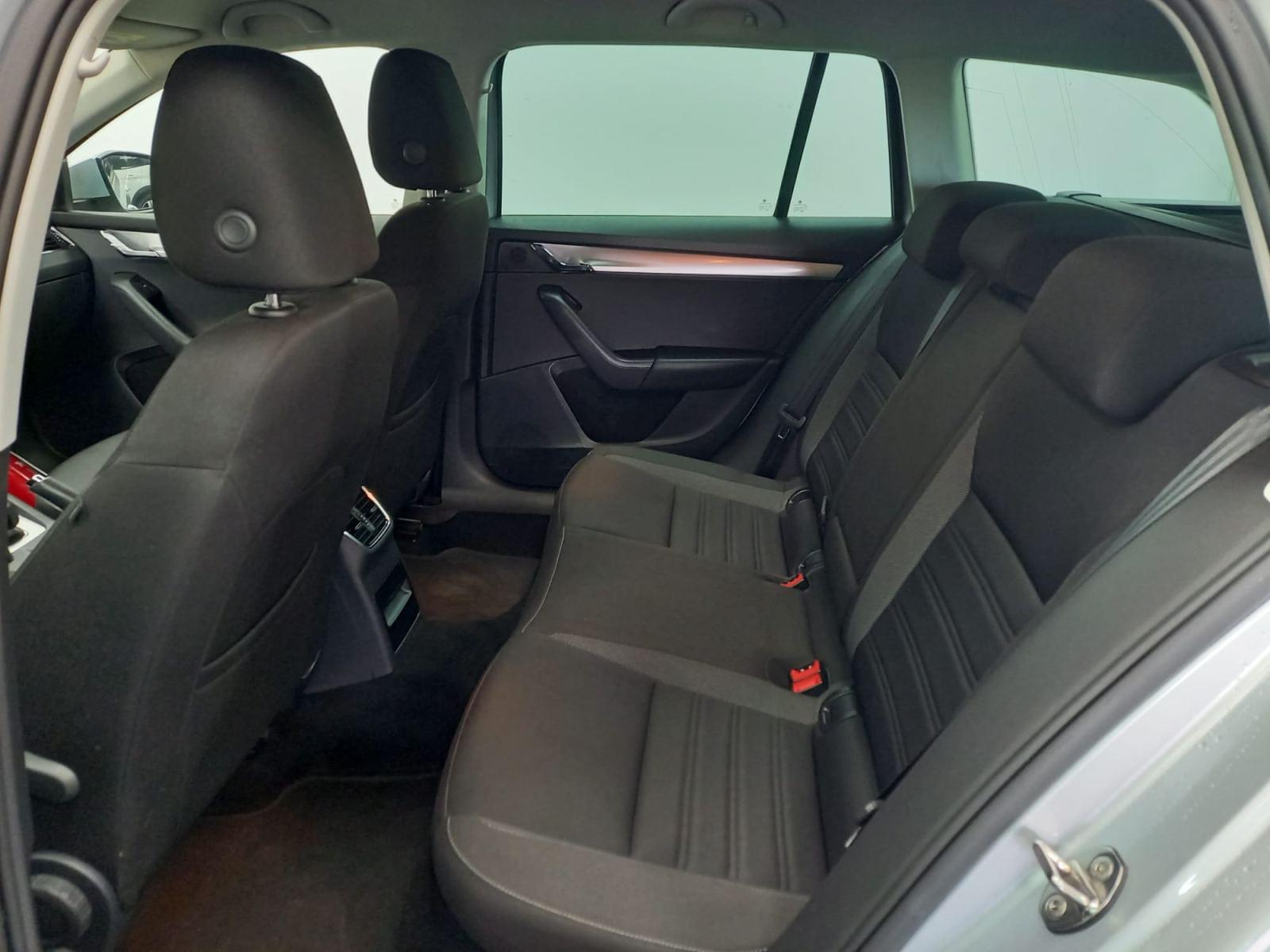 SKODA OCTAVIA COMBI 1.0 TSI AMBITION DSG AUT 21 