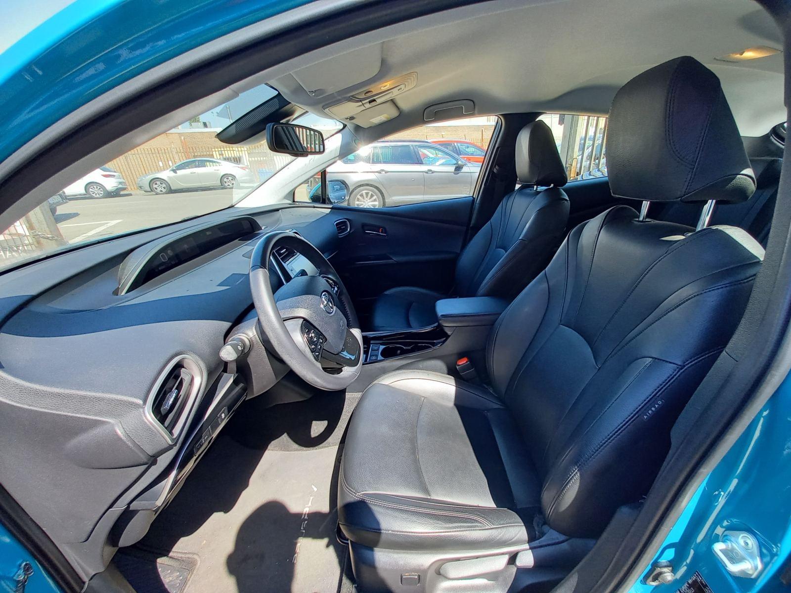 TOYOTA PRIUS PHV 1.8I VVT-I PHEVSOLAR 5PL. CVT 8 