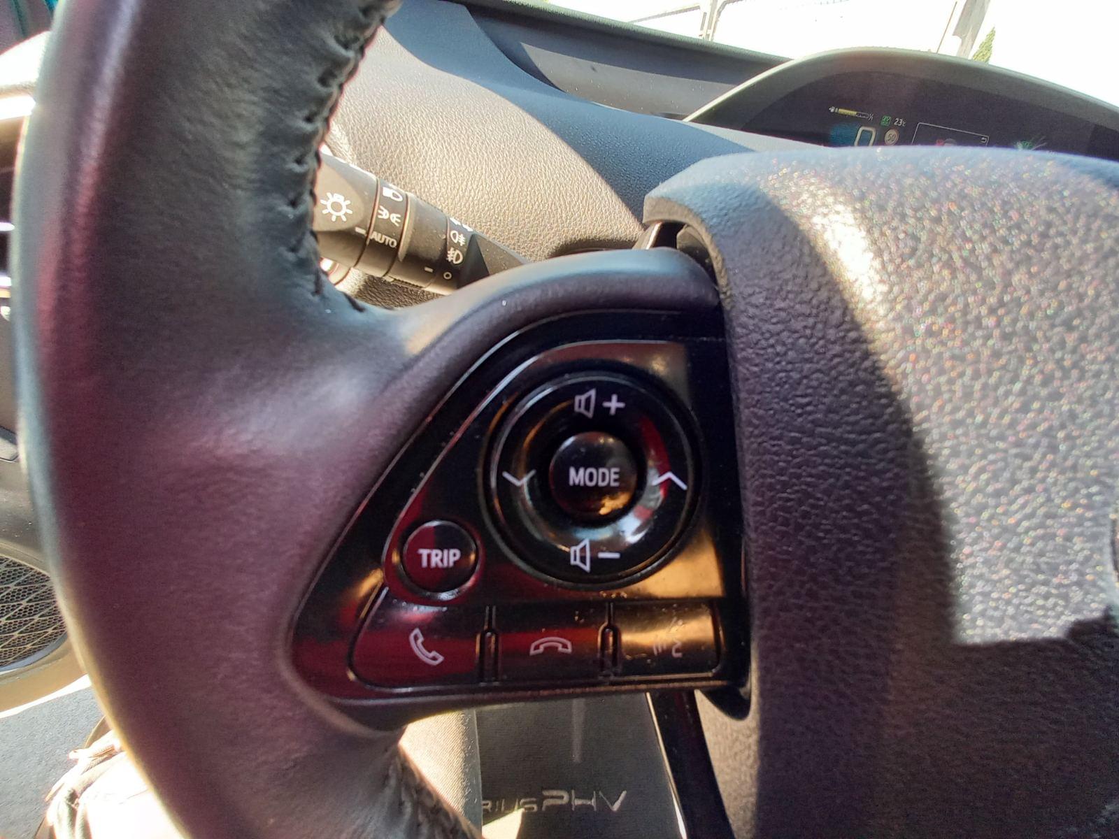 TOYOTA PRIUS PHV 1.8I VVT-I PHEVSOLAR 5PL. CVT 12 