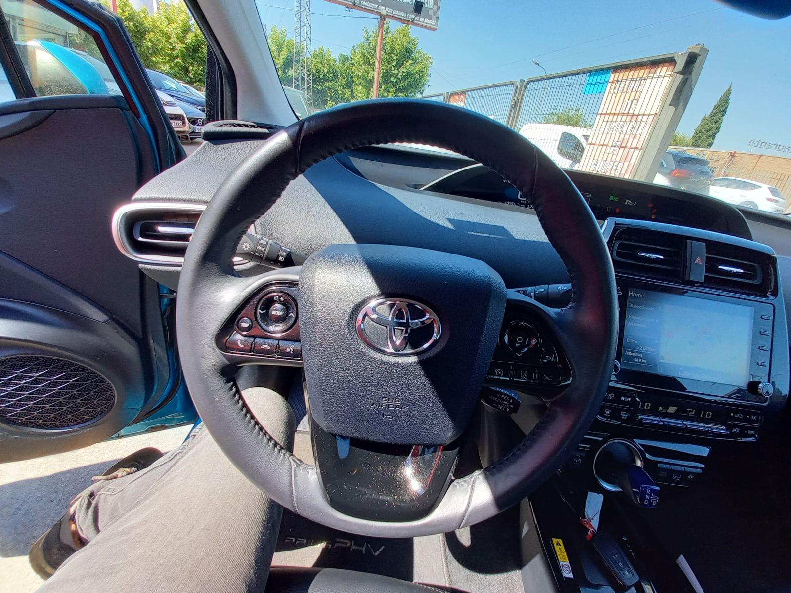 TOYOTA PRIUS PHV 1.8I VVT-I PHEVSOLAR 5PL. CVT 16 