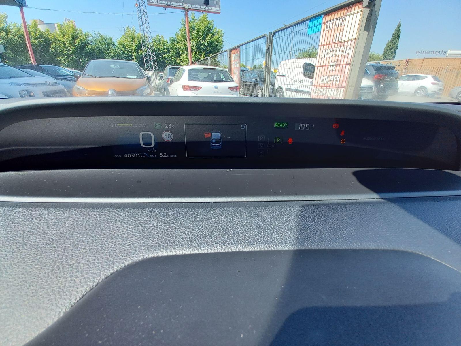 TOYOTA PRIUS PHV 1.8I VVT-I PHEVSOLAR 5PL. CVT 17 
