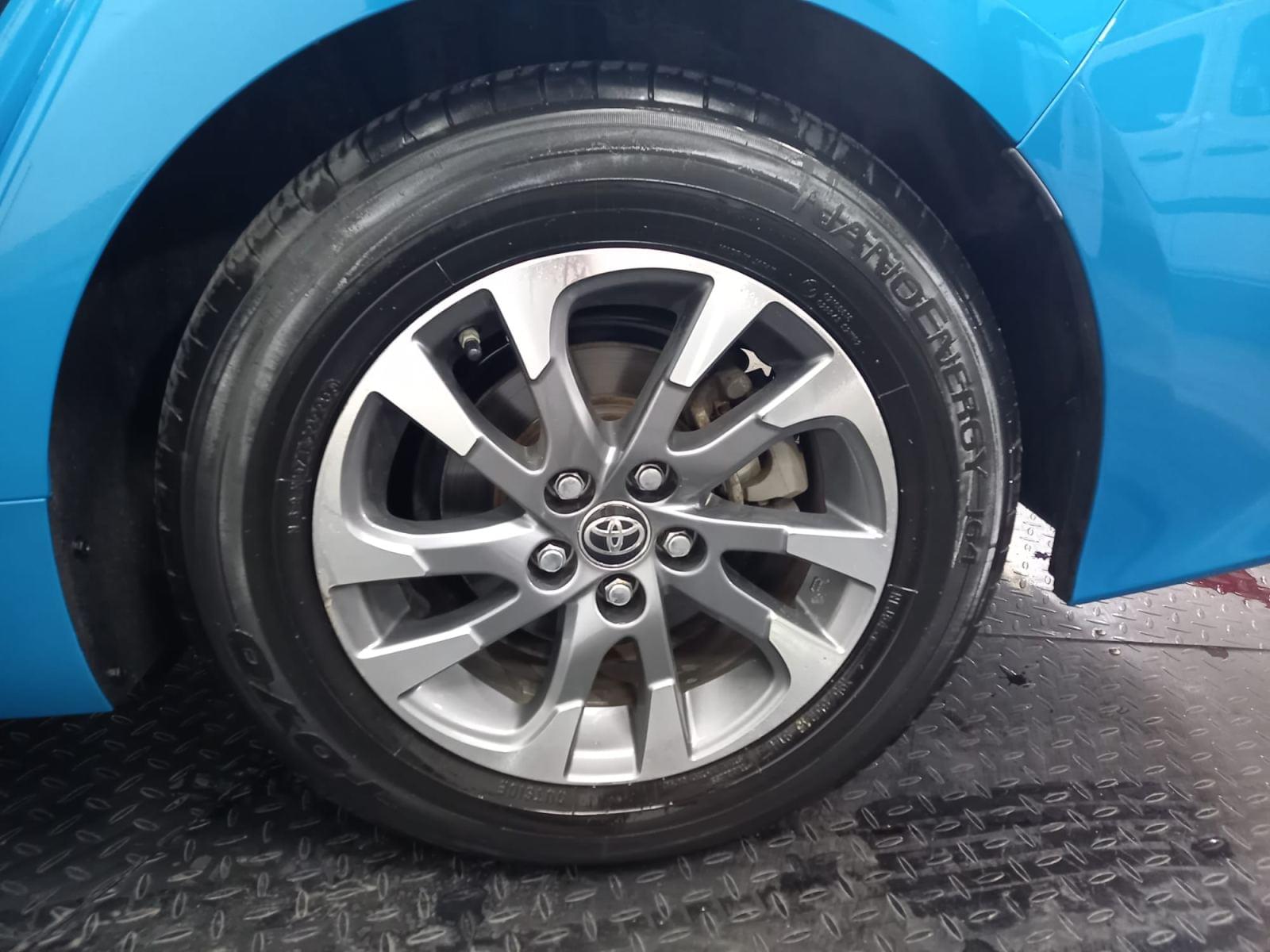 TOYOTA PRIUS PHV 1.8I VVT-I PHEVSOLAR 5PL. CVT 26 