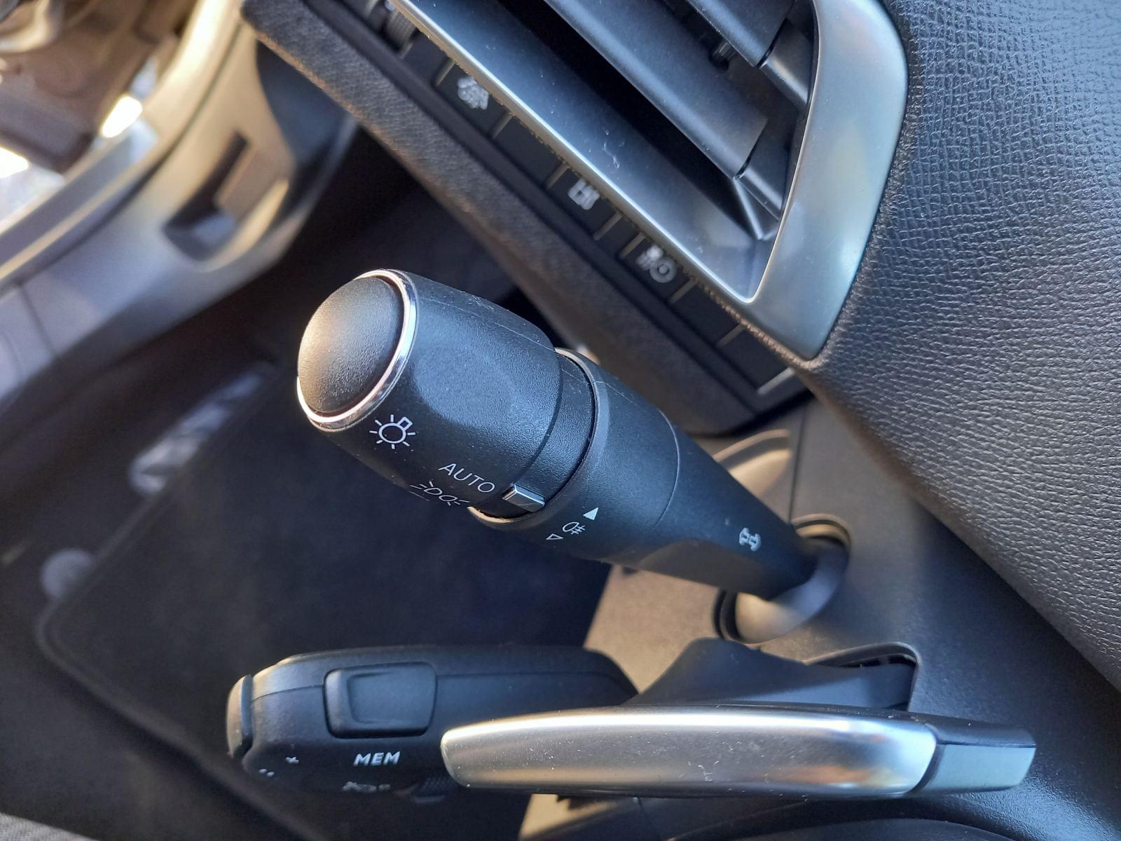 PEUGEOT 3008 HYBRID 225 ALLURE 1.6 PLUG-IN 225CV AT8 18 