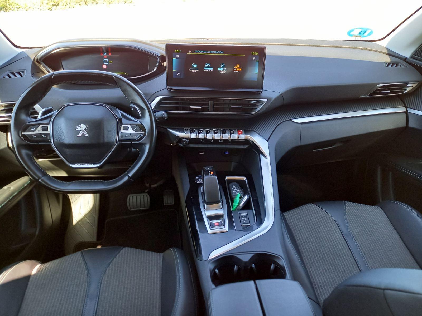 PEUGEOT 3008 HYBRID 225 ALLURE 1.6 PLUG-IN 225CV AT8 31 