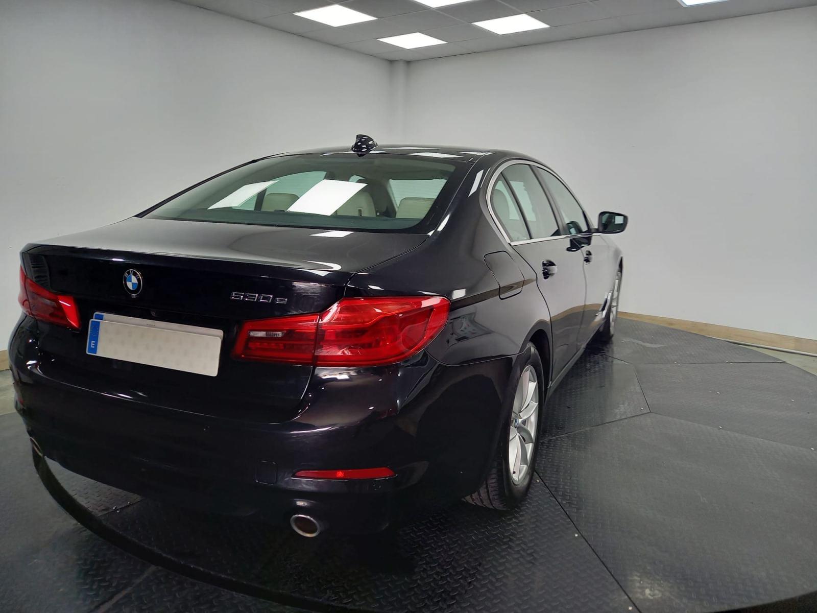 BMW SERIE 5 BERLINA 530E 2.0 250CV AT8  PERFORMANCE 3 