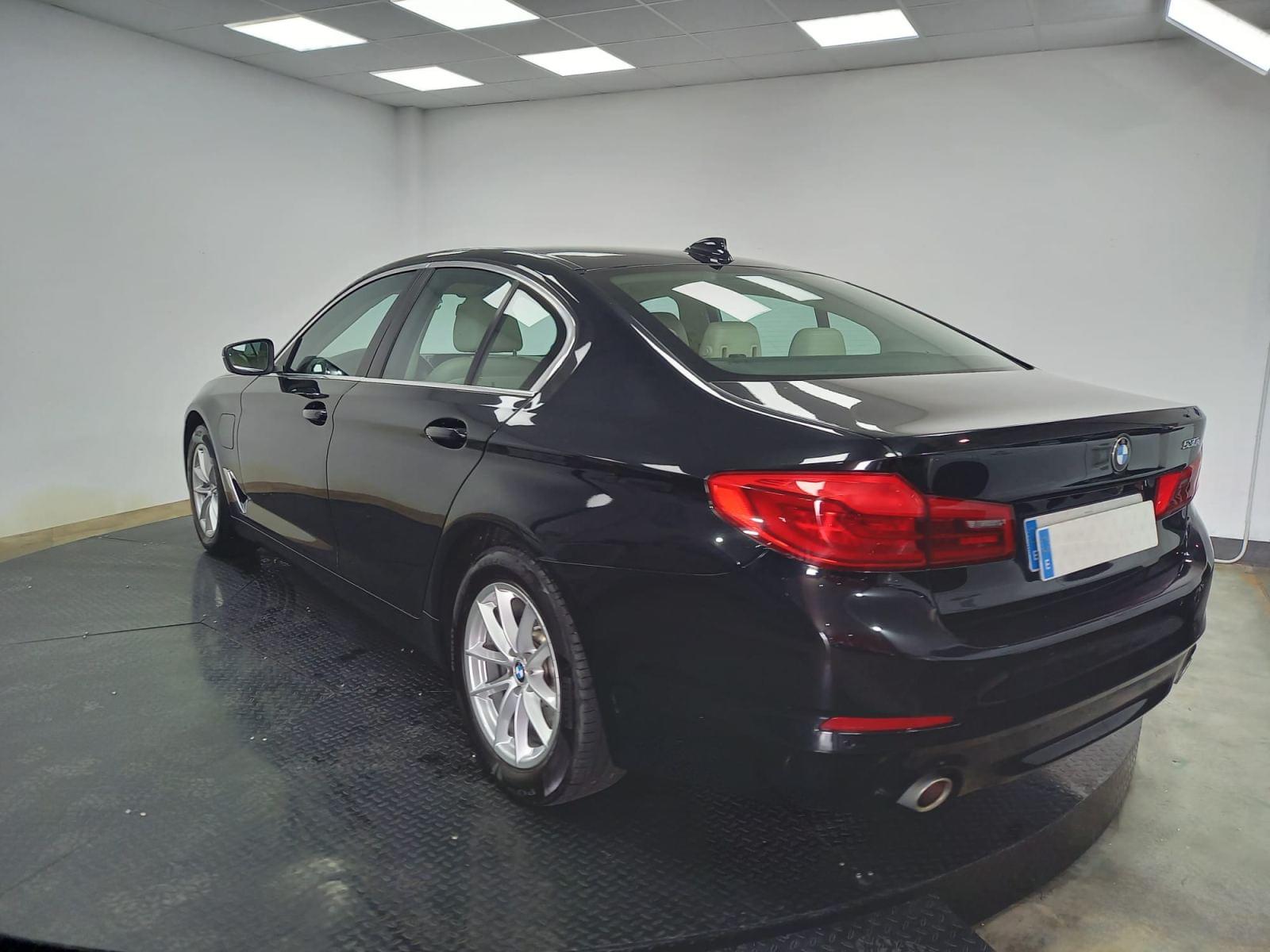 BMW SERIE 5 BERLINA 530E 2.0 250CV AT8  PERFORMANCE 4 