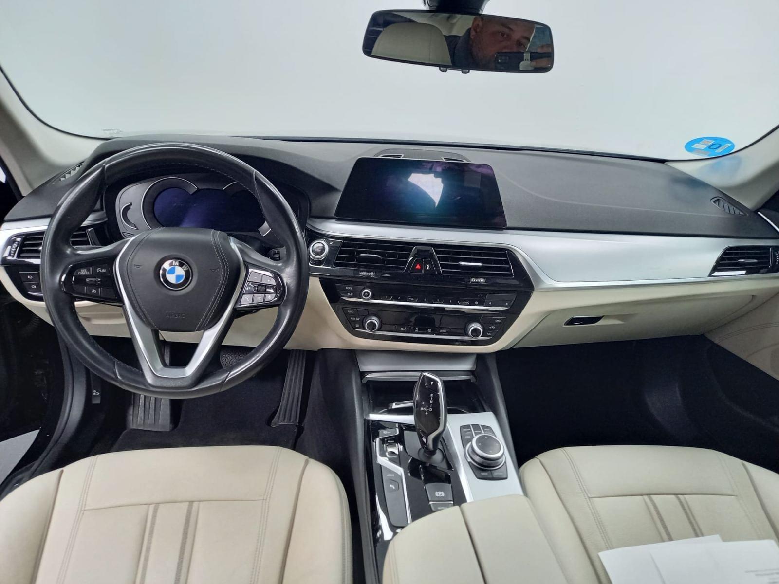 BMW SERIE 5 BERLINA 530E 2.0 250CV AT8  PERFORMANCE 11 