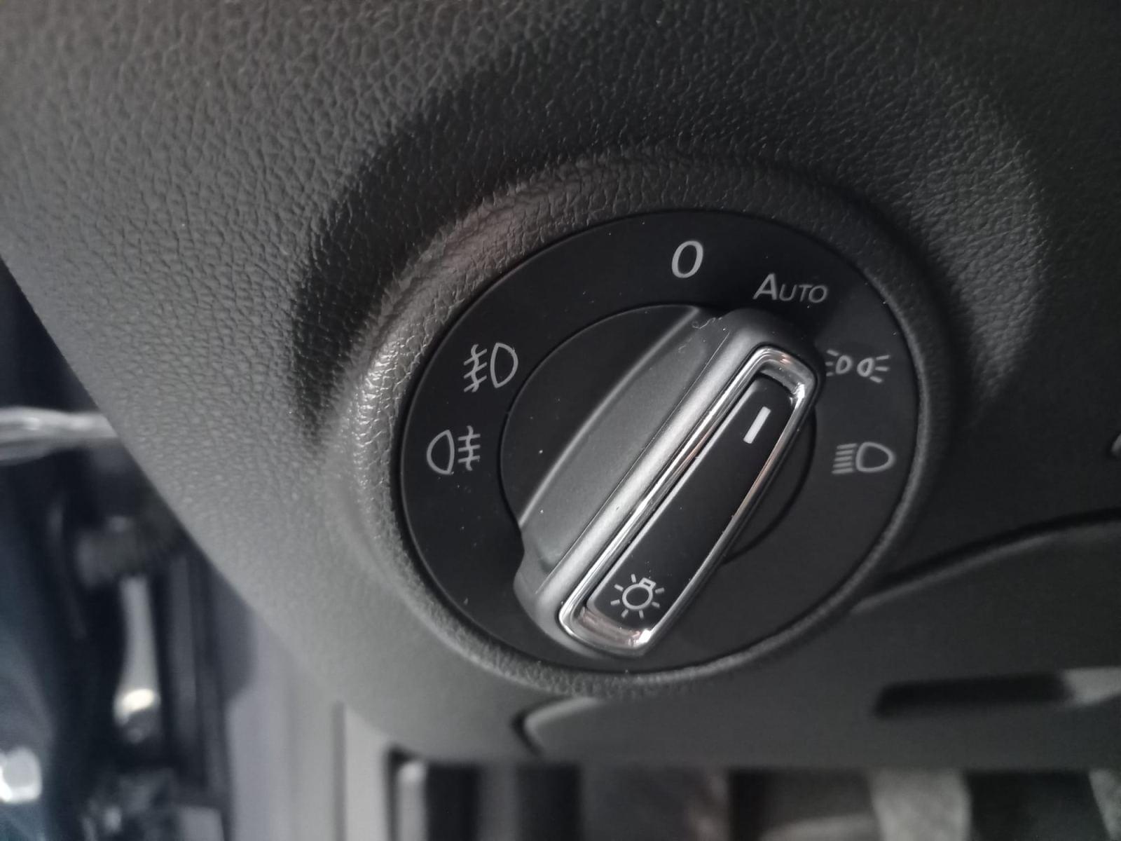 SEAT LEON ST 5F8 FR FAST LANE 2.0 TDI 150CV MT6 E6 11