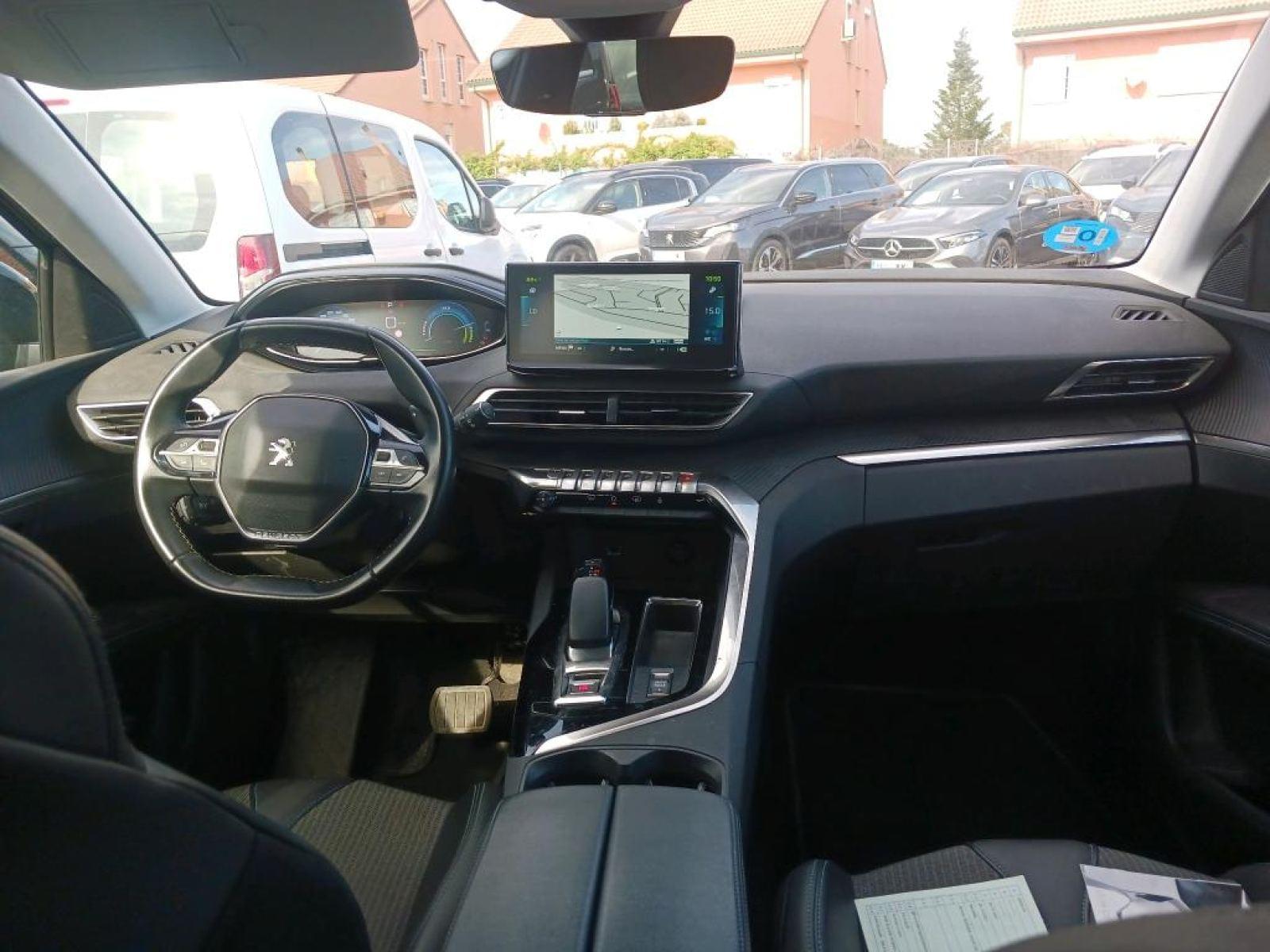 PEUGEOT 3008 HYBRID 225 ALLURE 1.6 PLUG-IN 225CV AT8 3 